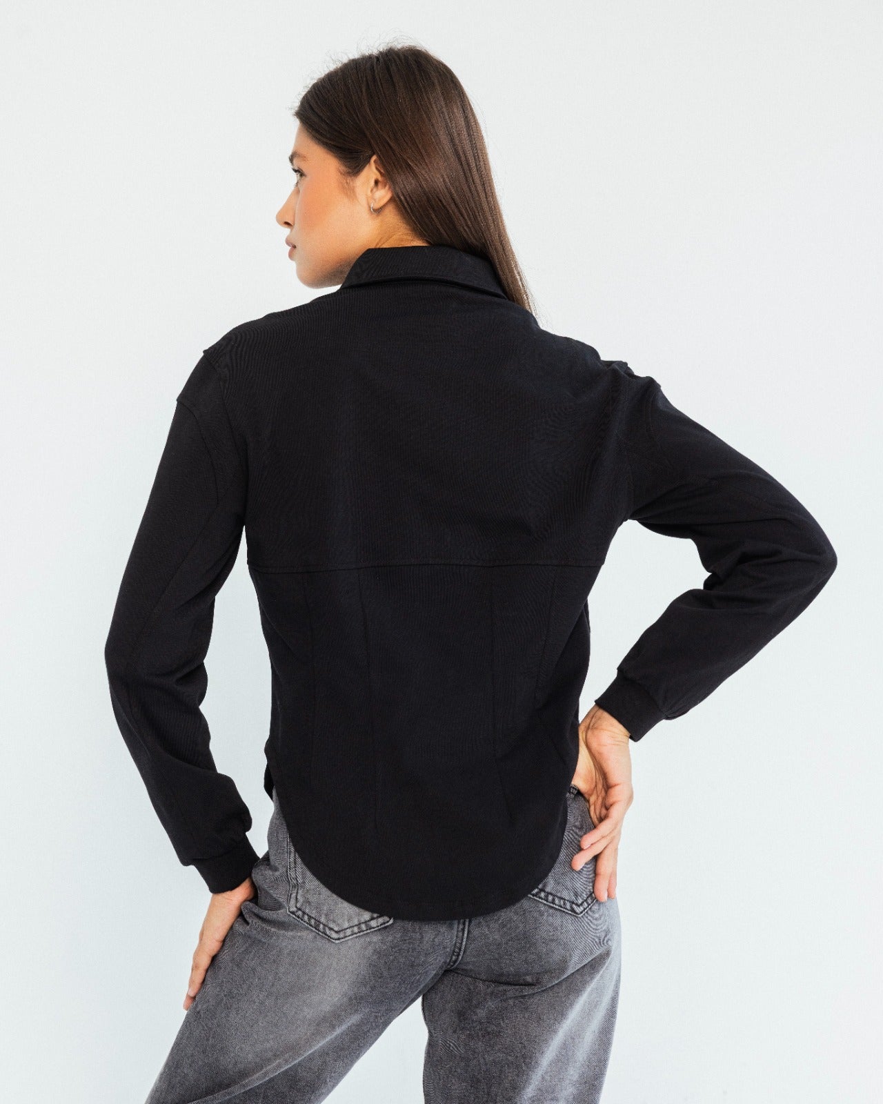 PLAIN TSHIRT -BLACK