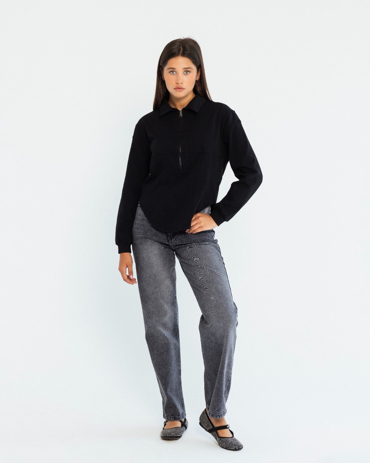 PLAIN TSHIRT -BLACK