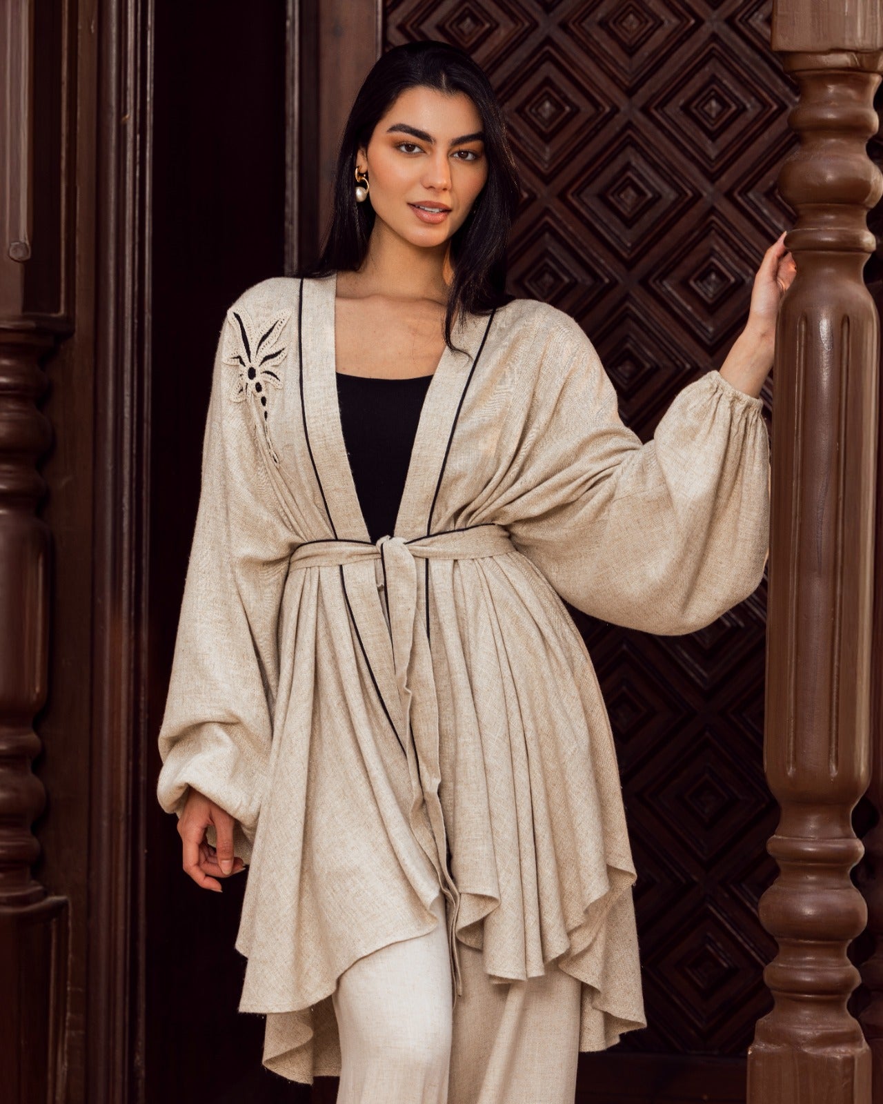 PURE LINEN PIPING CARDIGAN-BEIGE