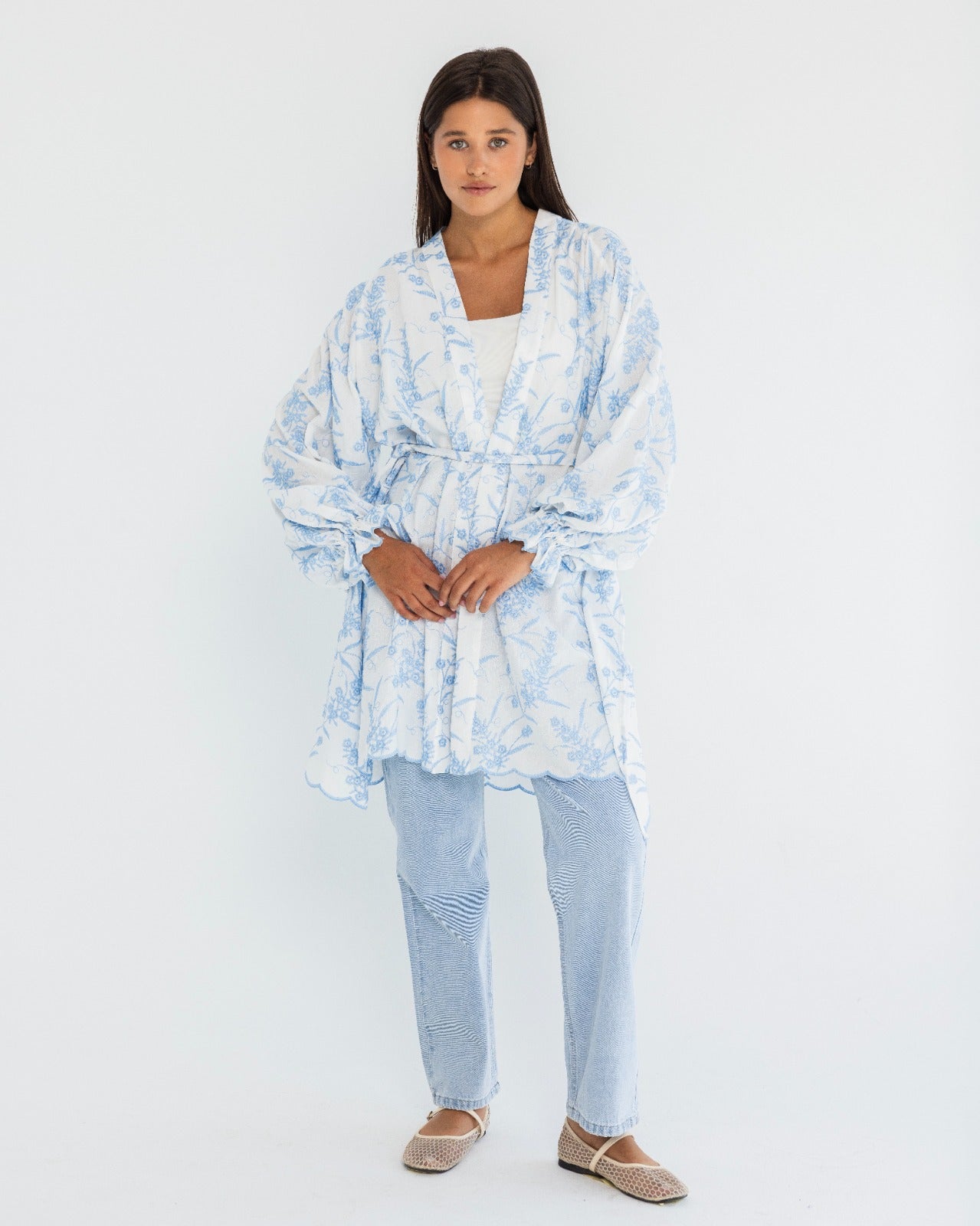EMBROIDERY LONG CARDIGAN-BABY BLUE