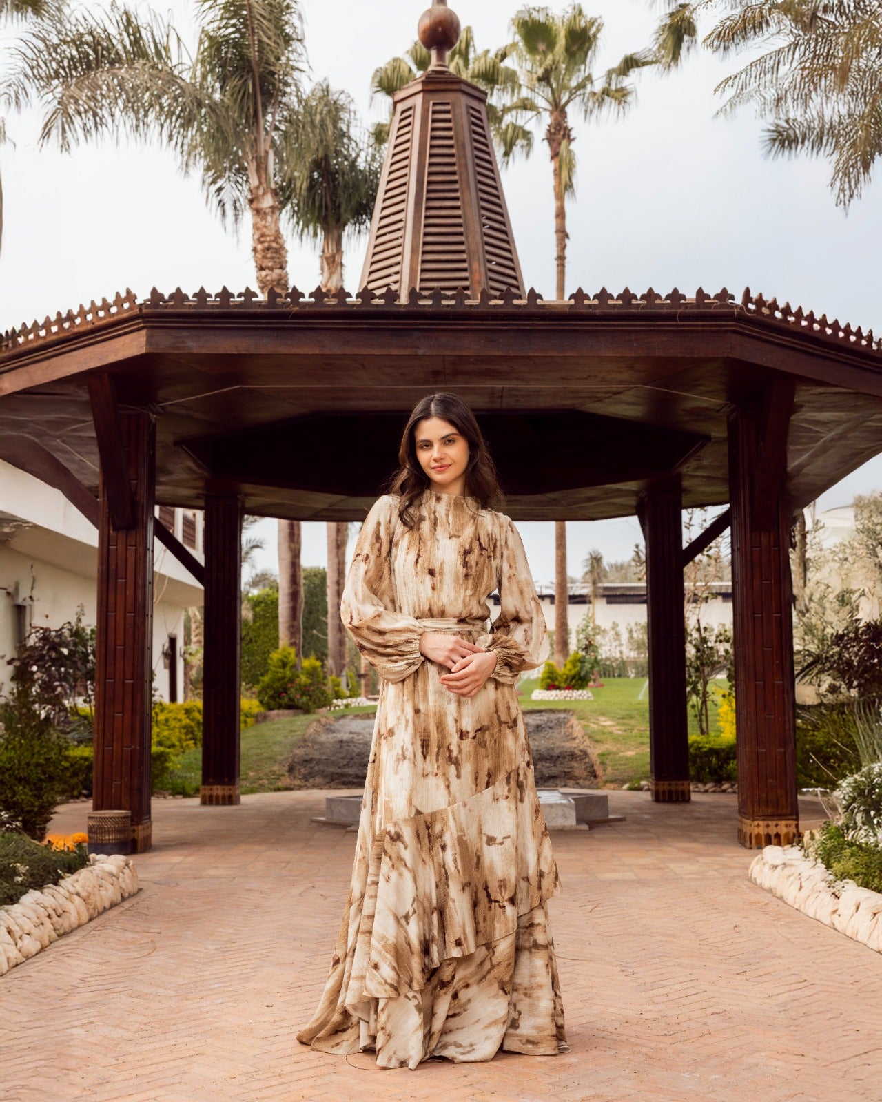 RUFFLED PRINTED DRESS -BEIGE
