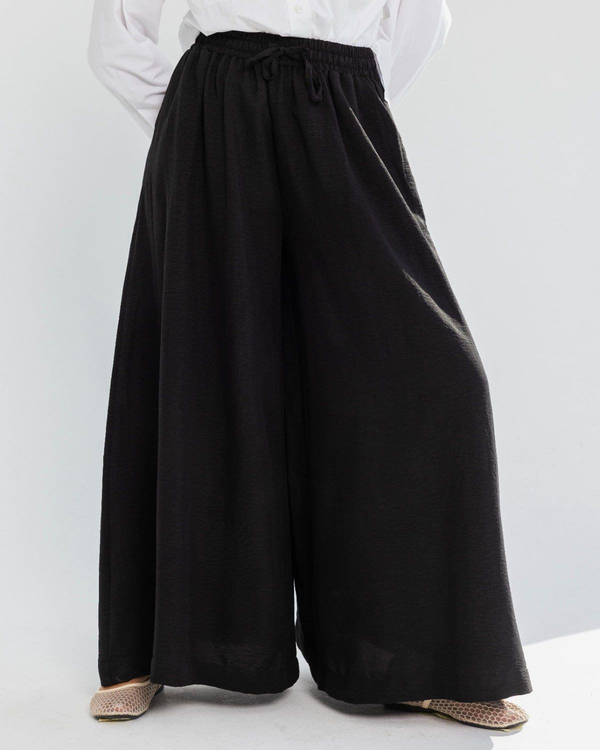 HIGH WAIST WIDE LEG PANTS-BLACK
