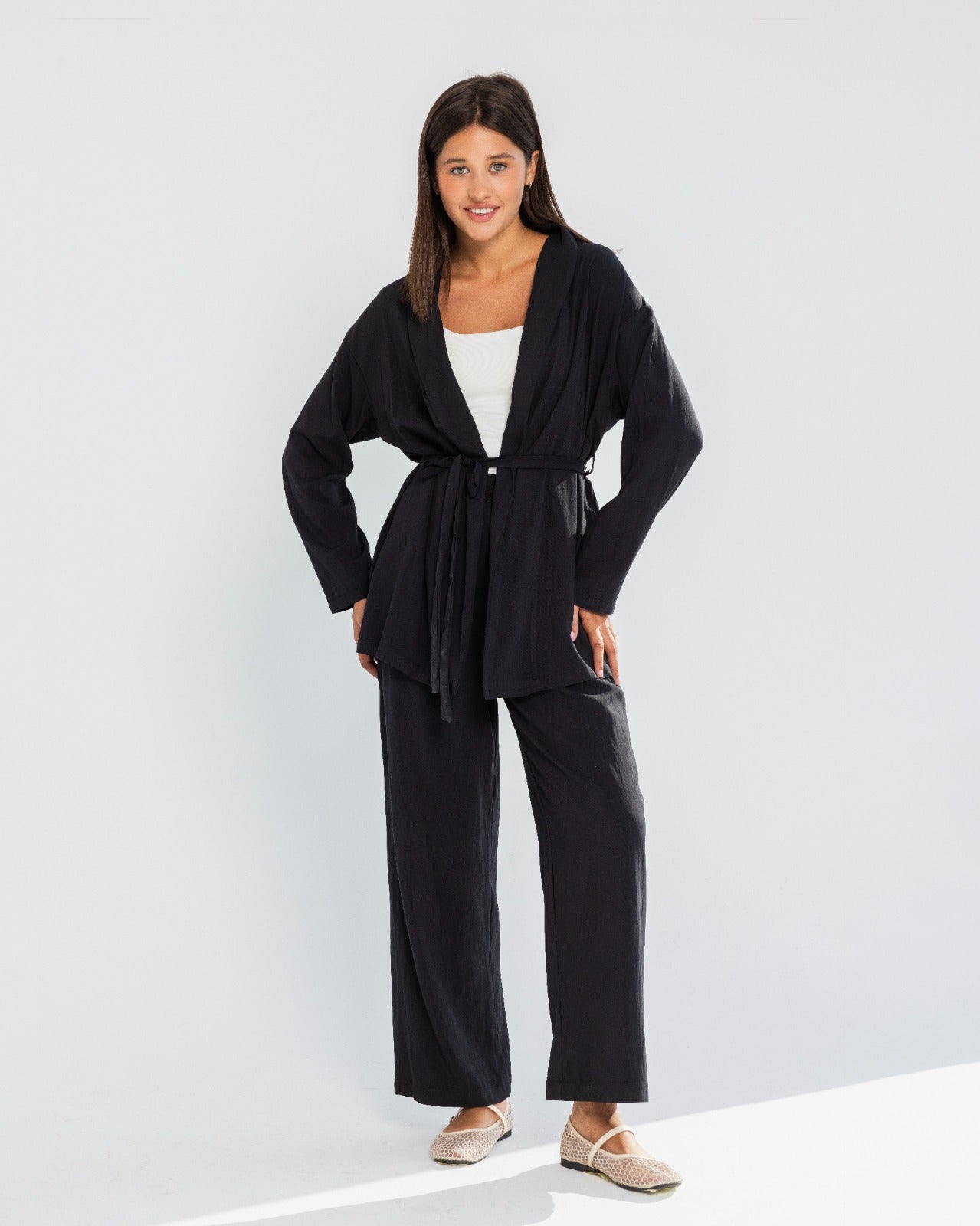 PLAIN SHORT CARDIGAN-BLACK
