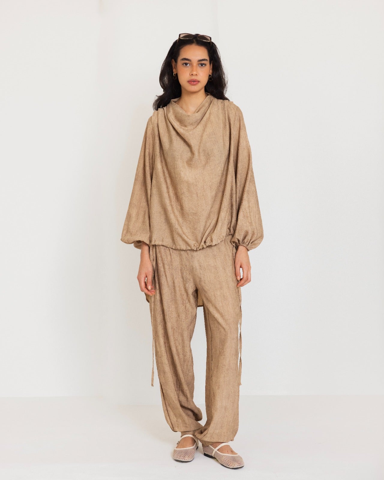 DRAPPED CRINKLE BLOUSE-CAFE