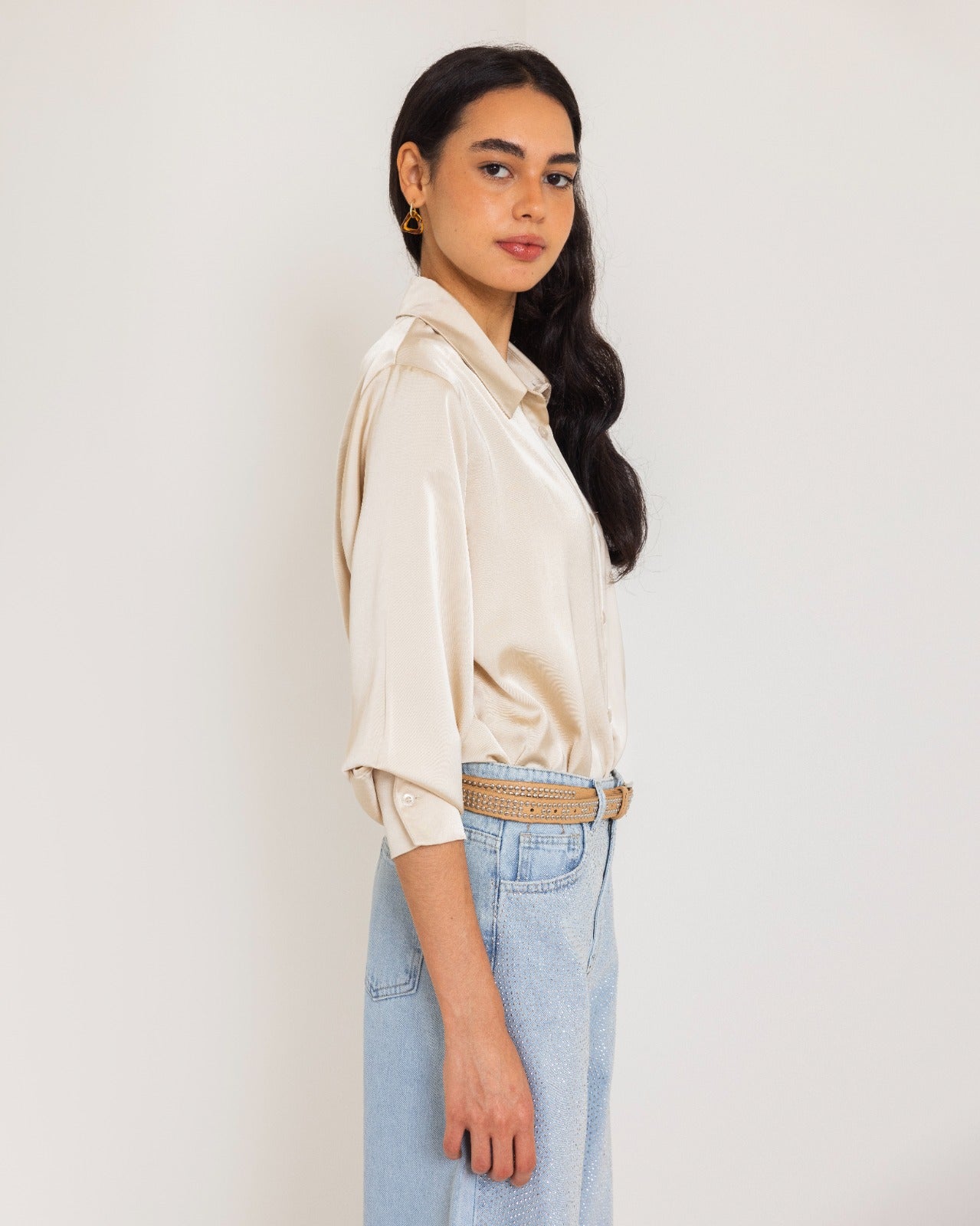 FITTED SATIN SHIRT-BEIGE