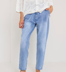 MOMFIT DENIM PANTS-LIGHT BLUE