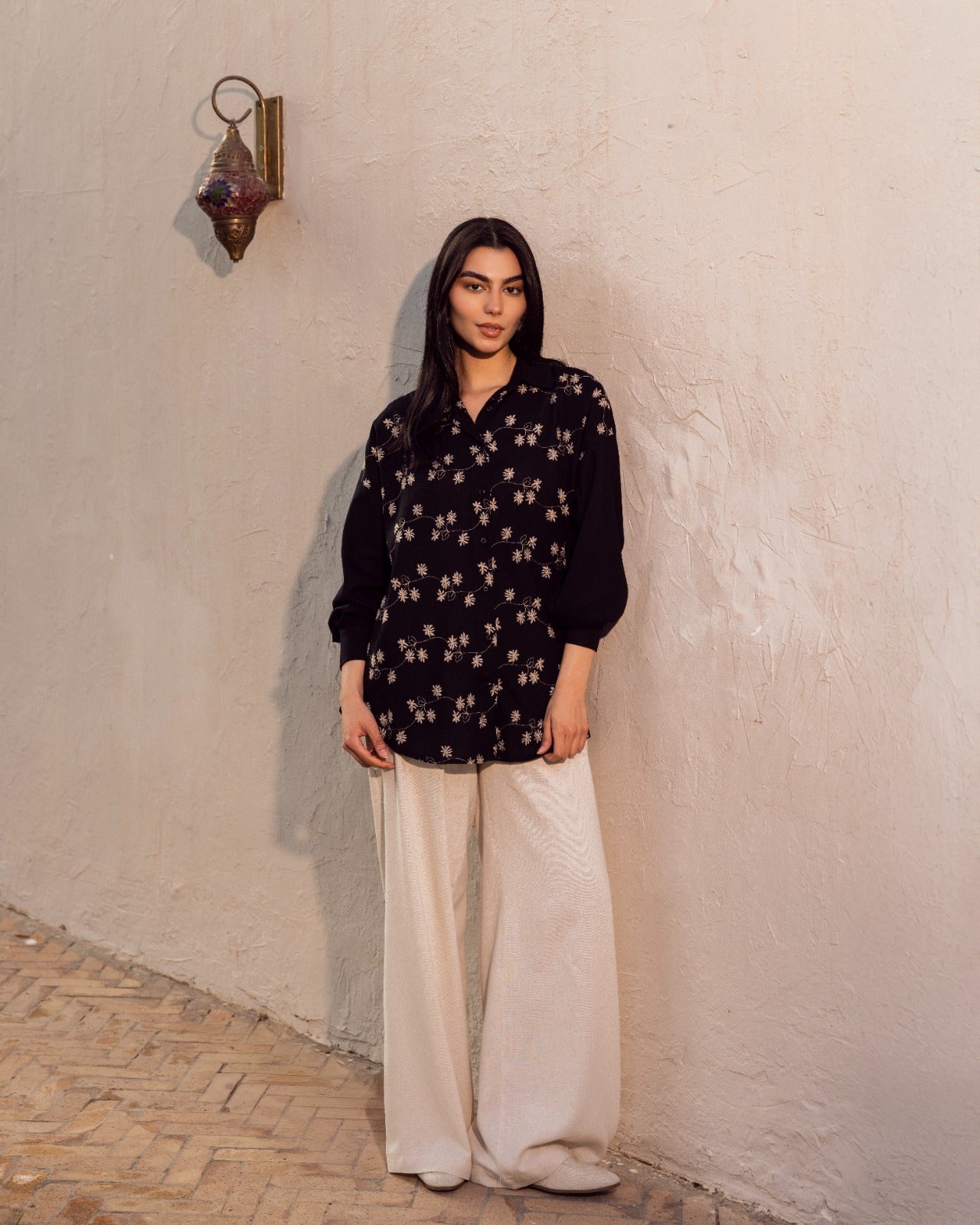EMBROIDERY LINEN SHIRT-BLACK