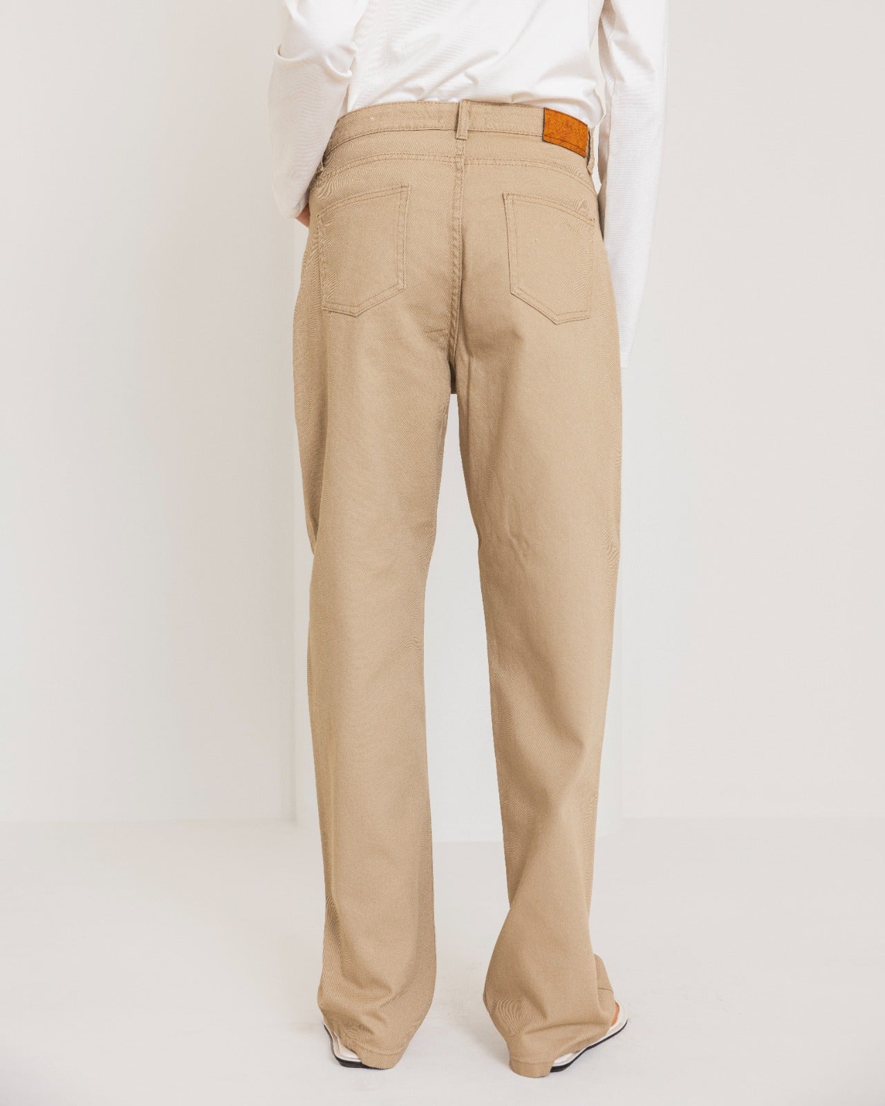 STRAIGHT GABARDINE PANTS-BEIGE