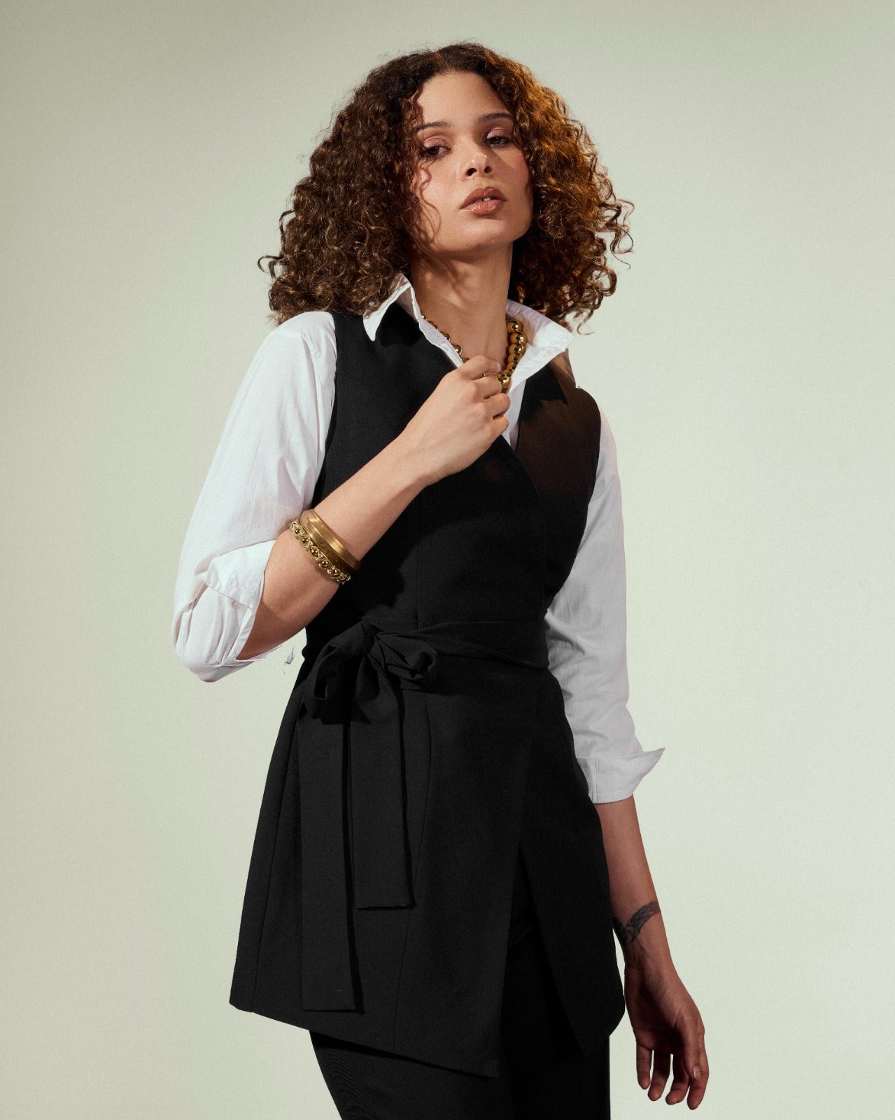 WRAPPED LONG VEST-BLACK