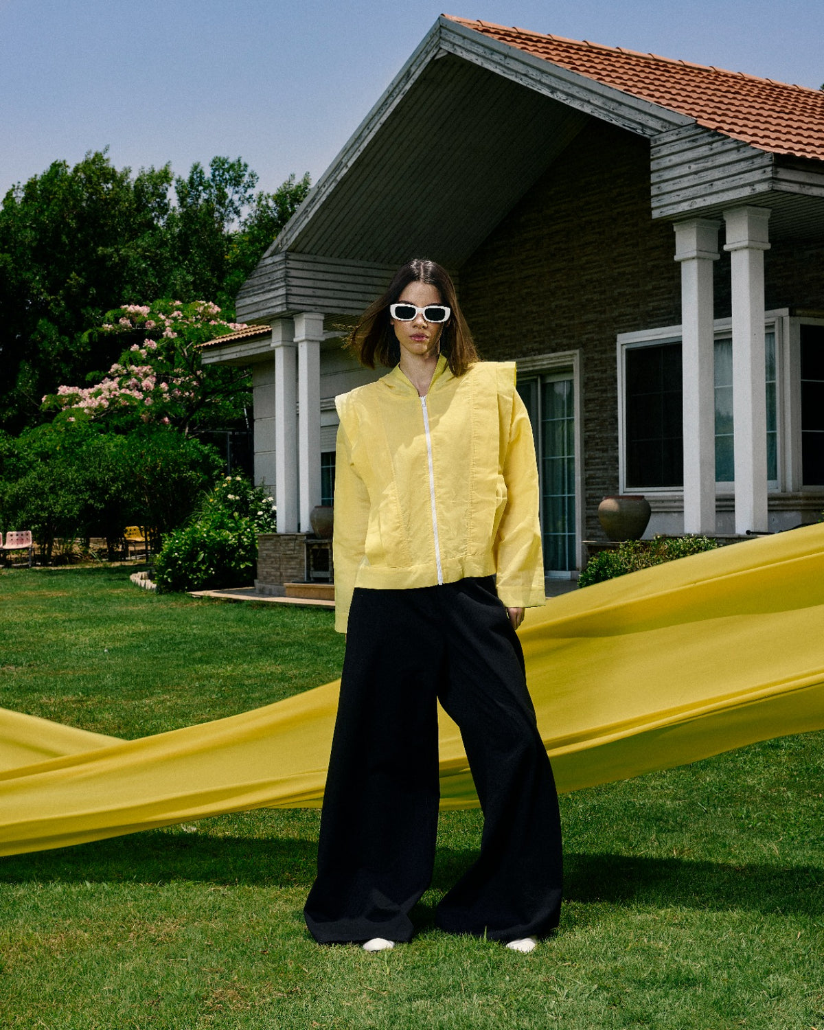 CROPPED LINEN JACKET-YELLOW