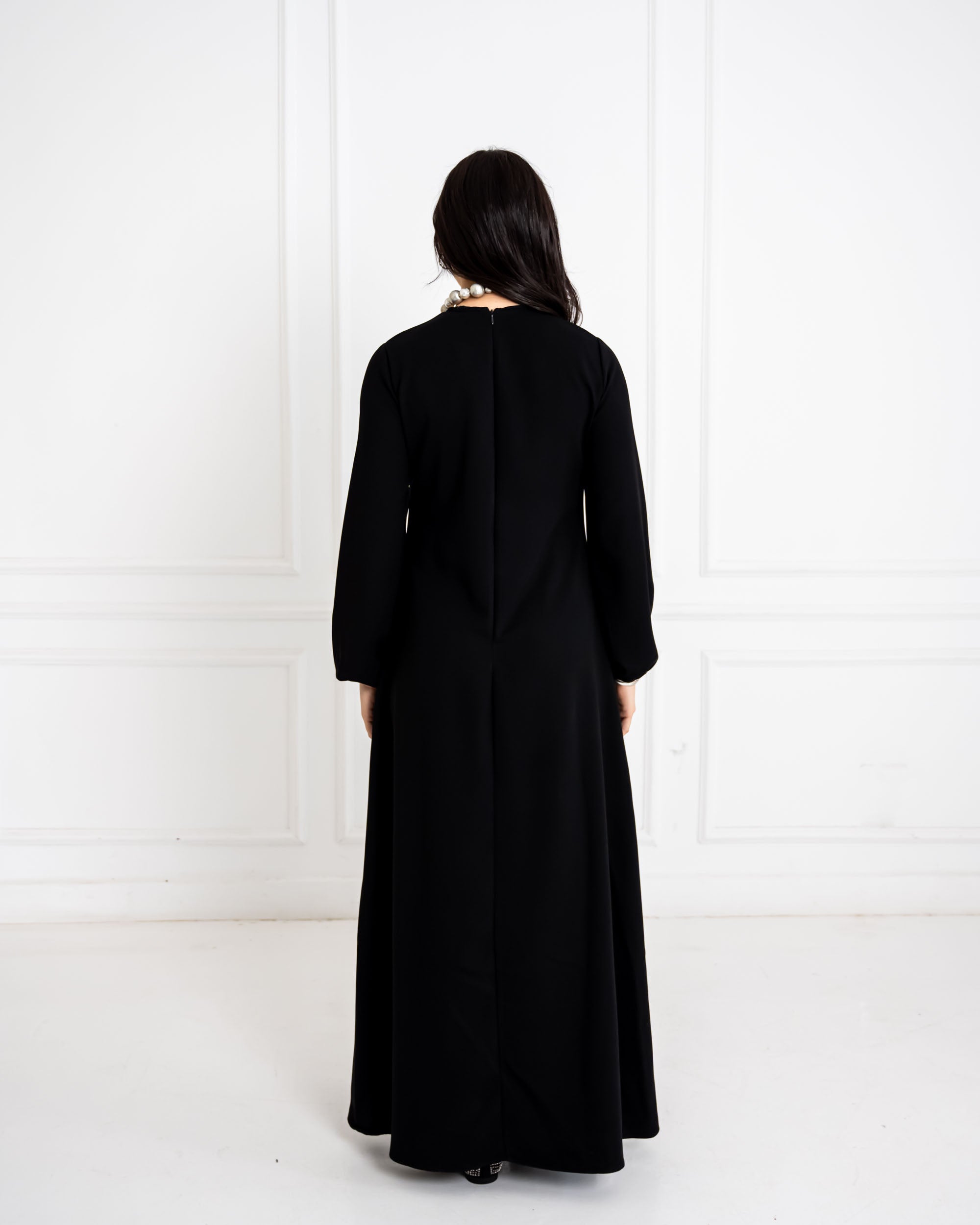 فستان أساسي سادة - أسود