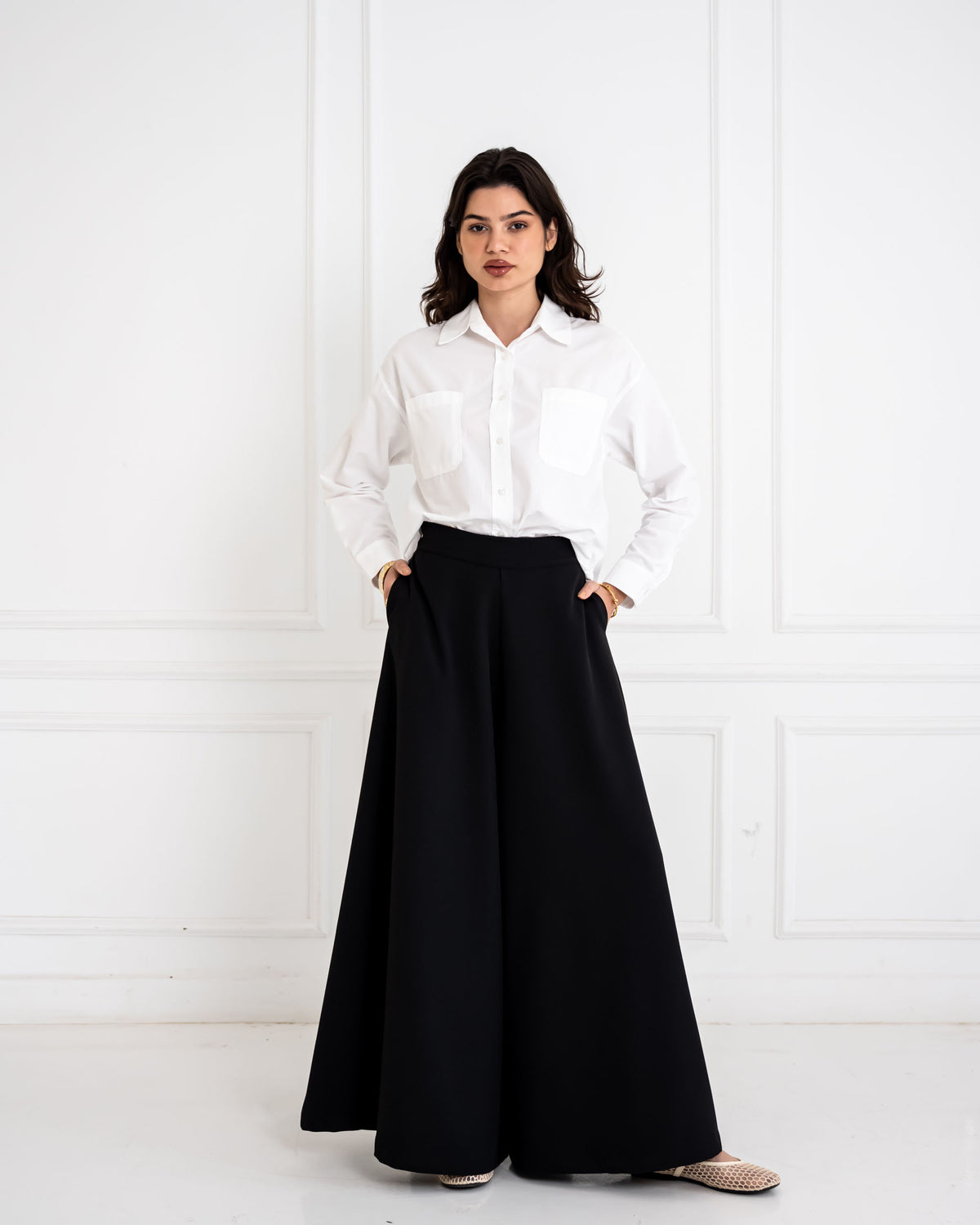 PLAIN WIDE LEG PANT-BLACK