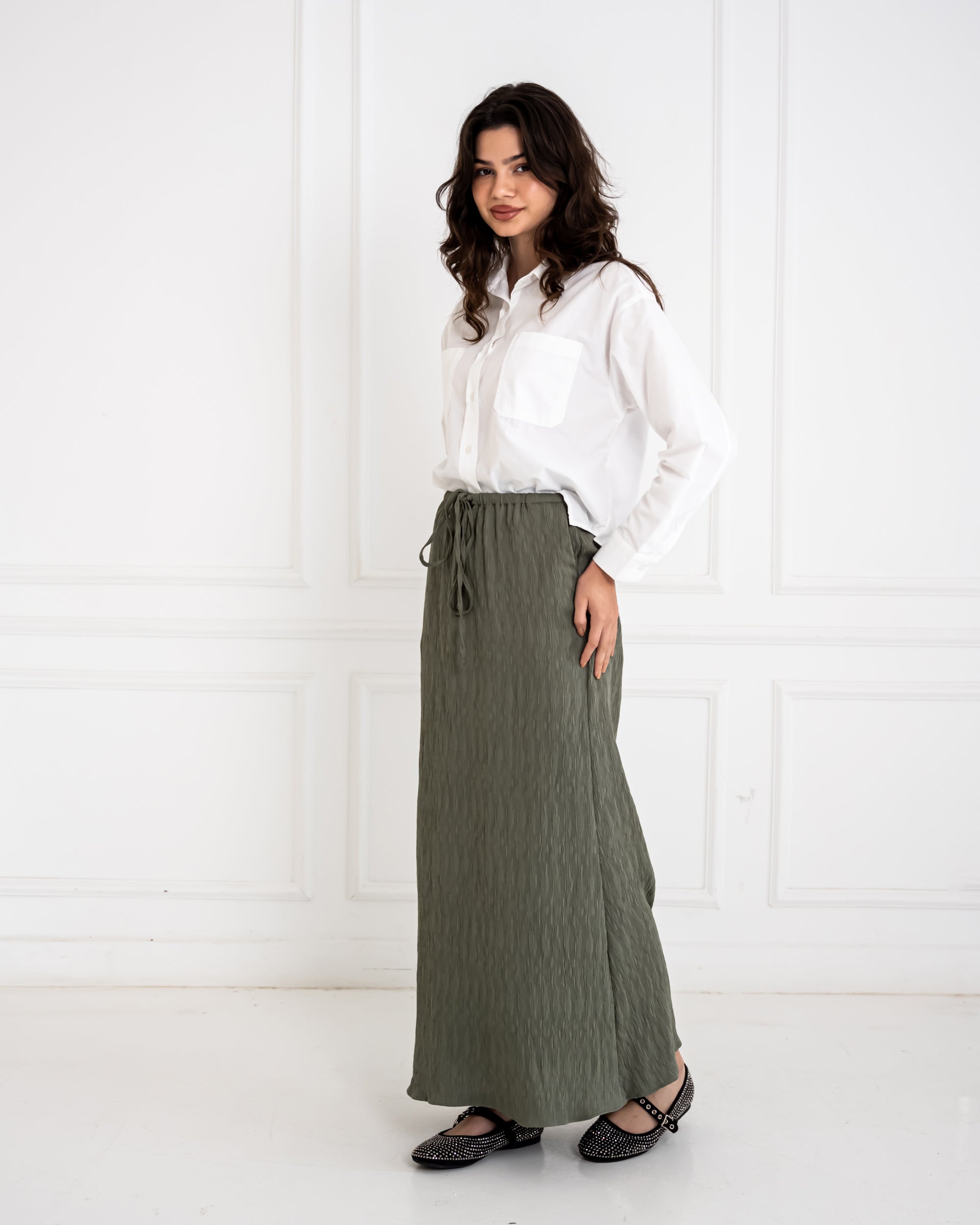 CRINKLE PLAIN SKIRT- OLIVE