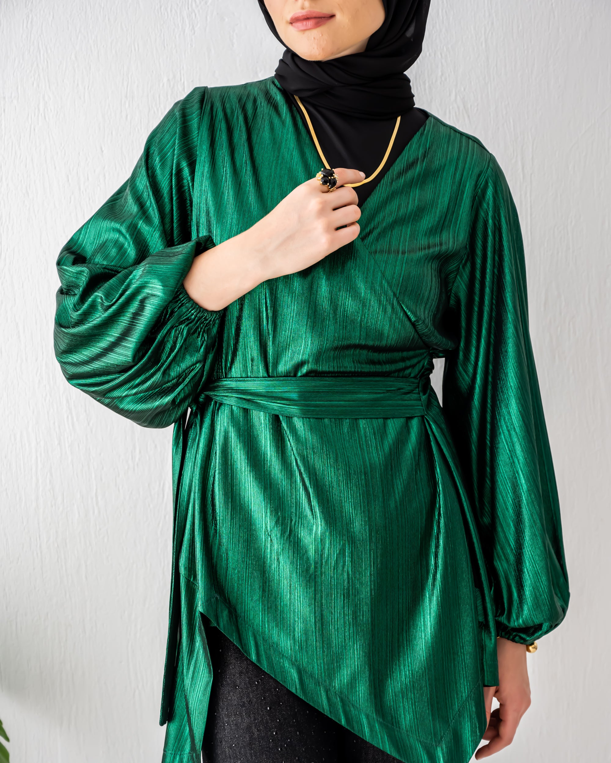 HIGH LOW METALIC BLOUSE -GREEN