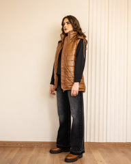 SLEEVELESS LEATHER PUFFER JACKET-HAVAN