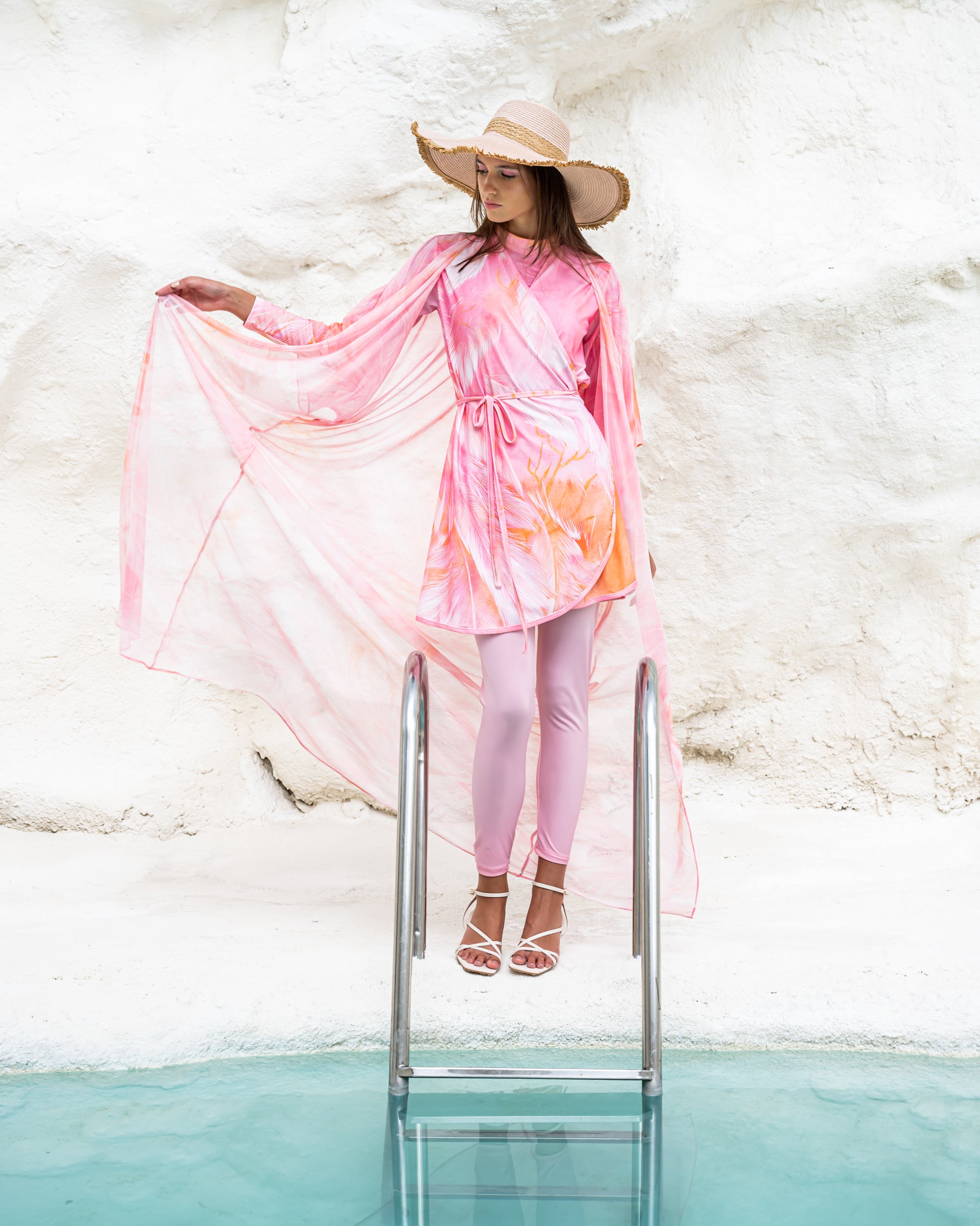 PINK PLUMES KIMONO