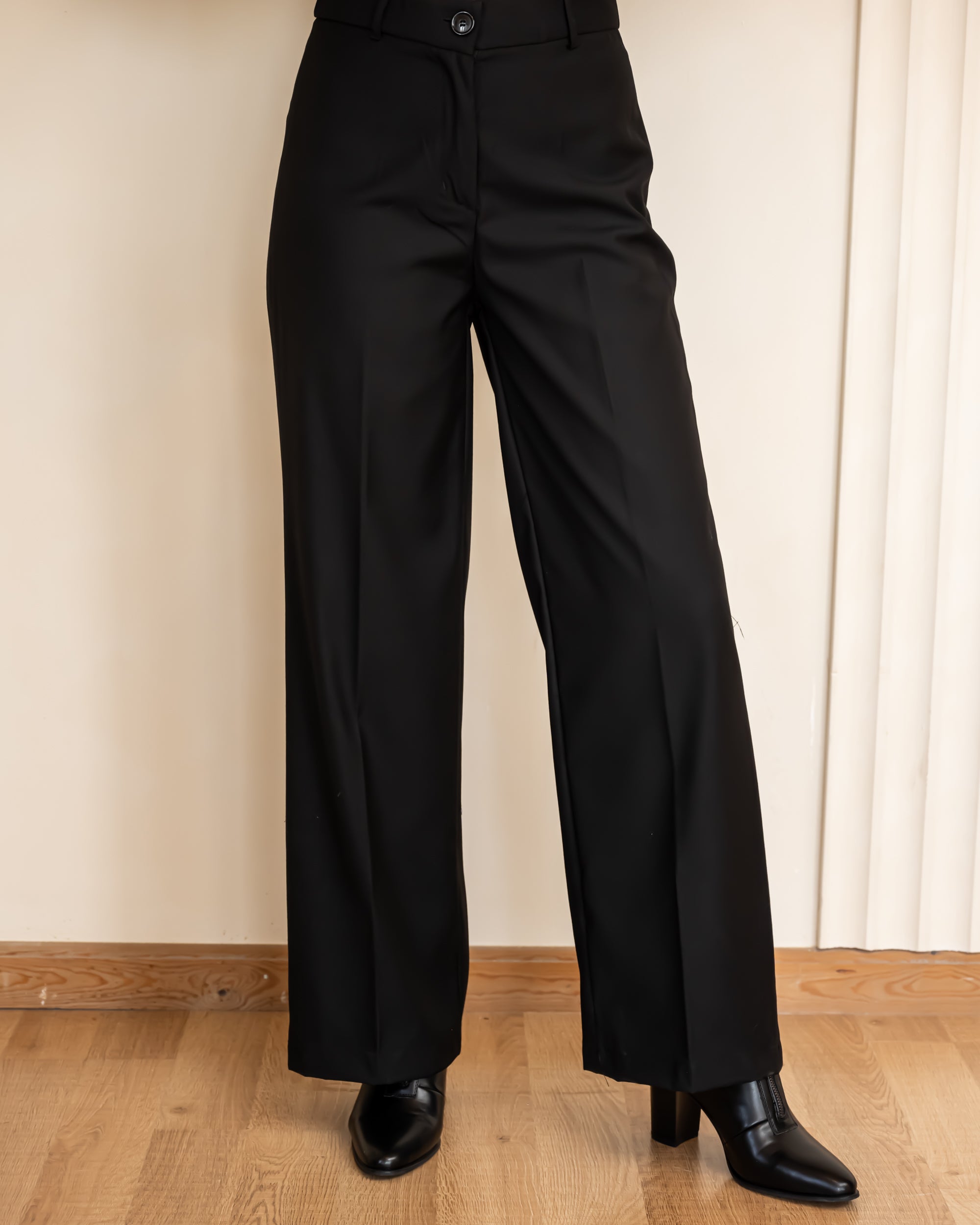 CLASSIC WIDE LEG PANTS-BLACK