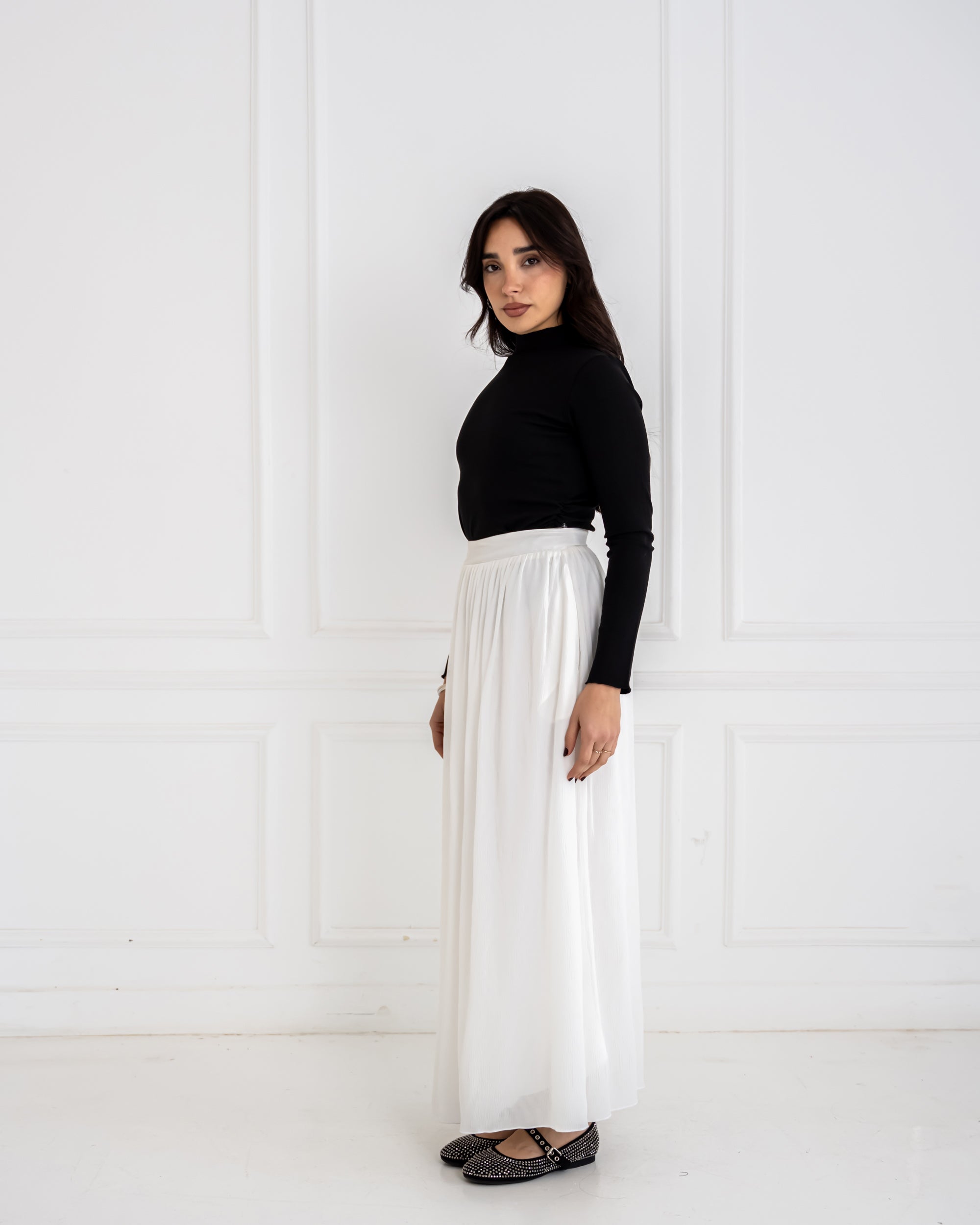 VOLUMINOUS PLISSE SKIRT-WHITE