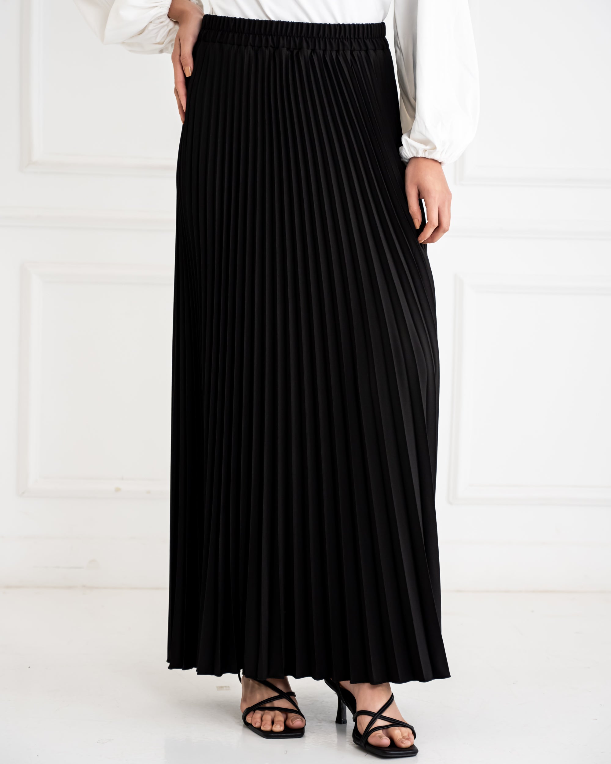 PLISSE CREPE SKIRT-BLACK