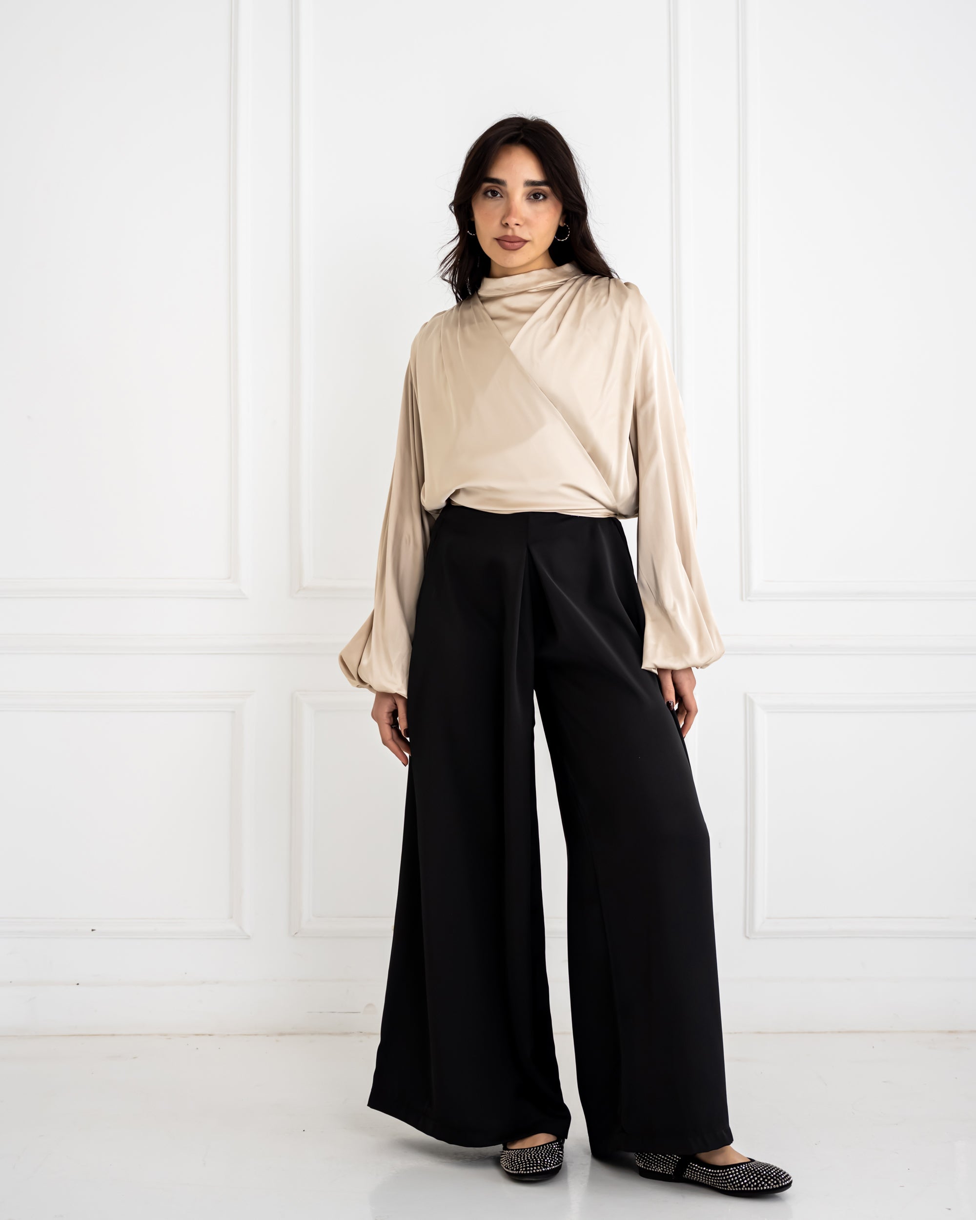 SATIN WIDE LEG PANTS-BLACK