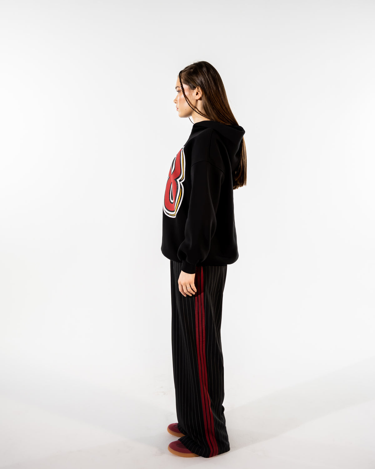 WIDE LEG PANT WITH SIDE MARRON STRIPES -BLACK