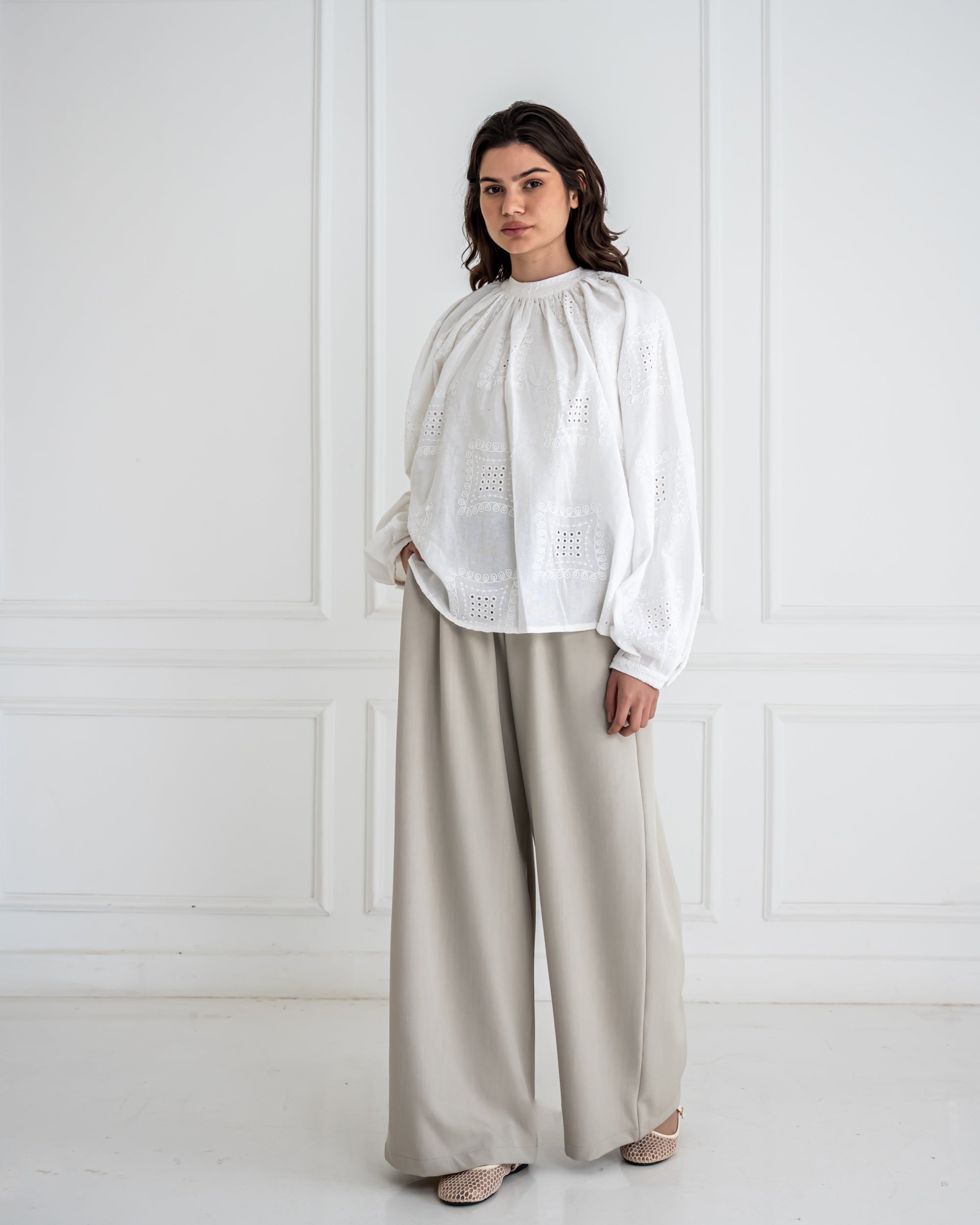 PLAIN WIDE LEG PANTS-BEIGE