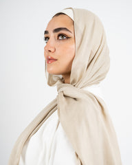 LINEN PLAIN SCARF -DARK BEIGE