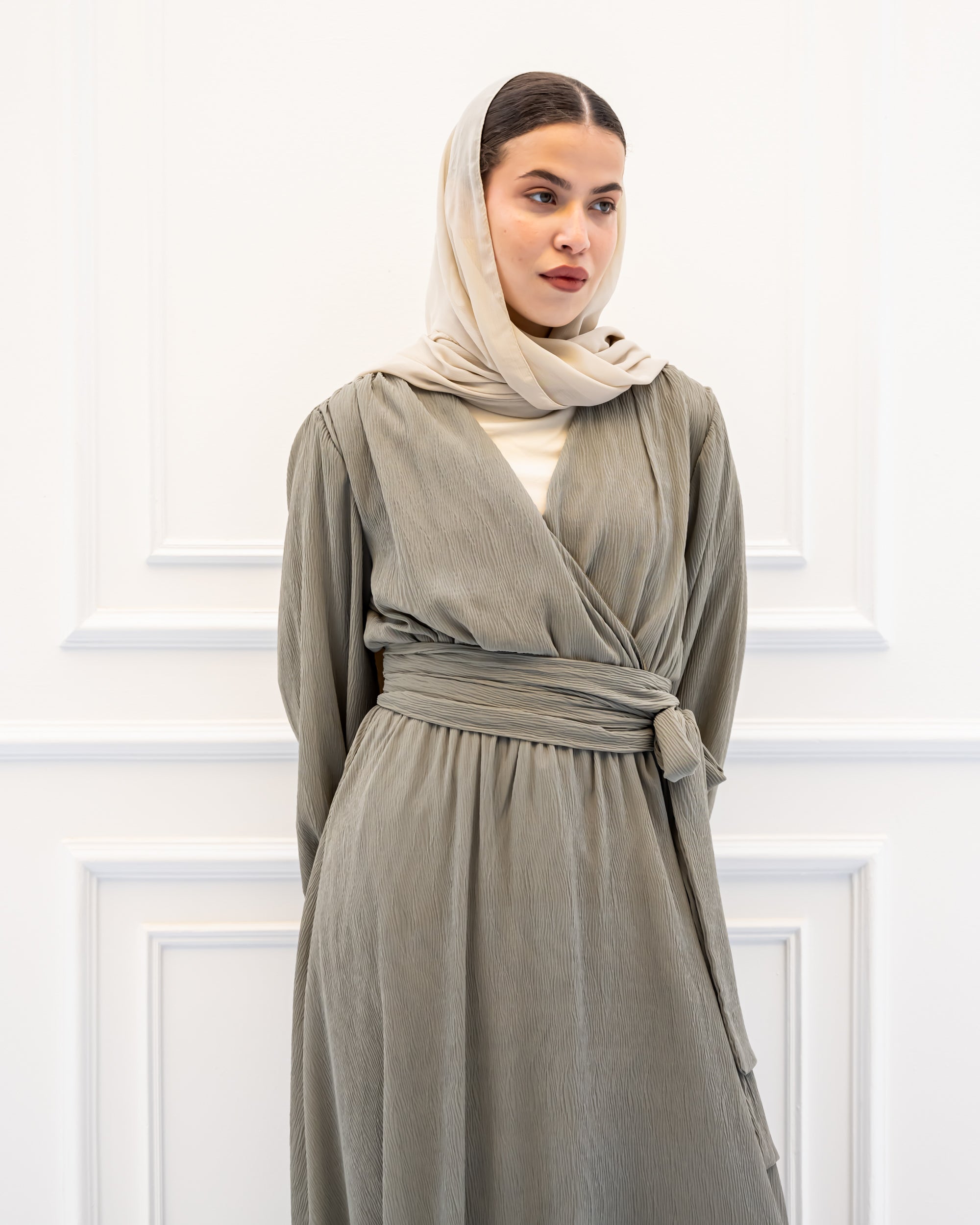pleated chiffon dress-OLIVE