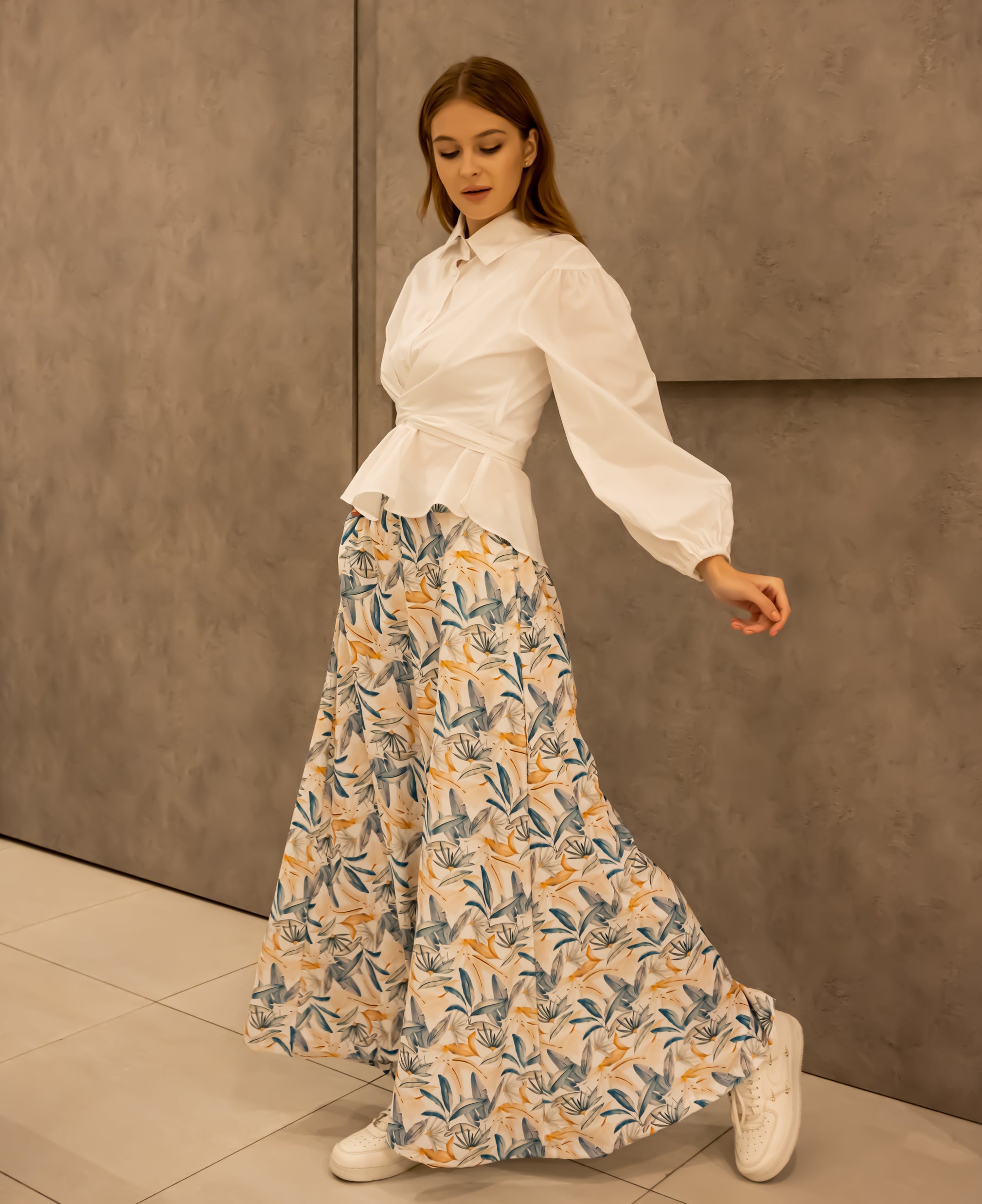 LEAVES WIDE LEG PANT-BABY BLUE
