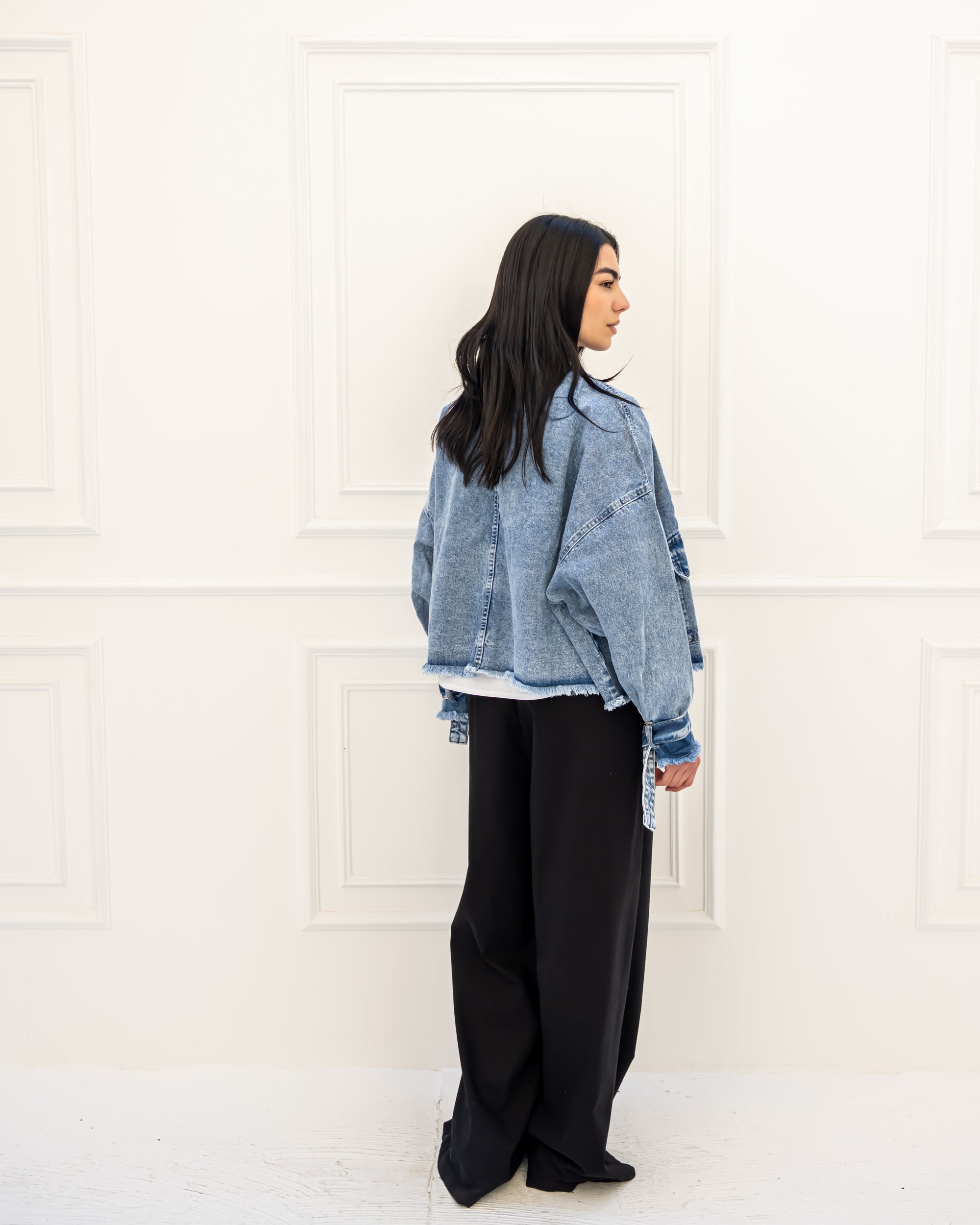 OVERSIZED DENIM JACKET -LIGHT BLUE