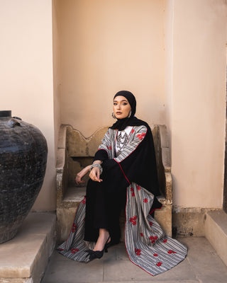 EMBROIDERED RED LINEN KAFTAN