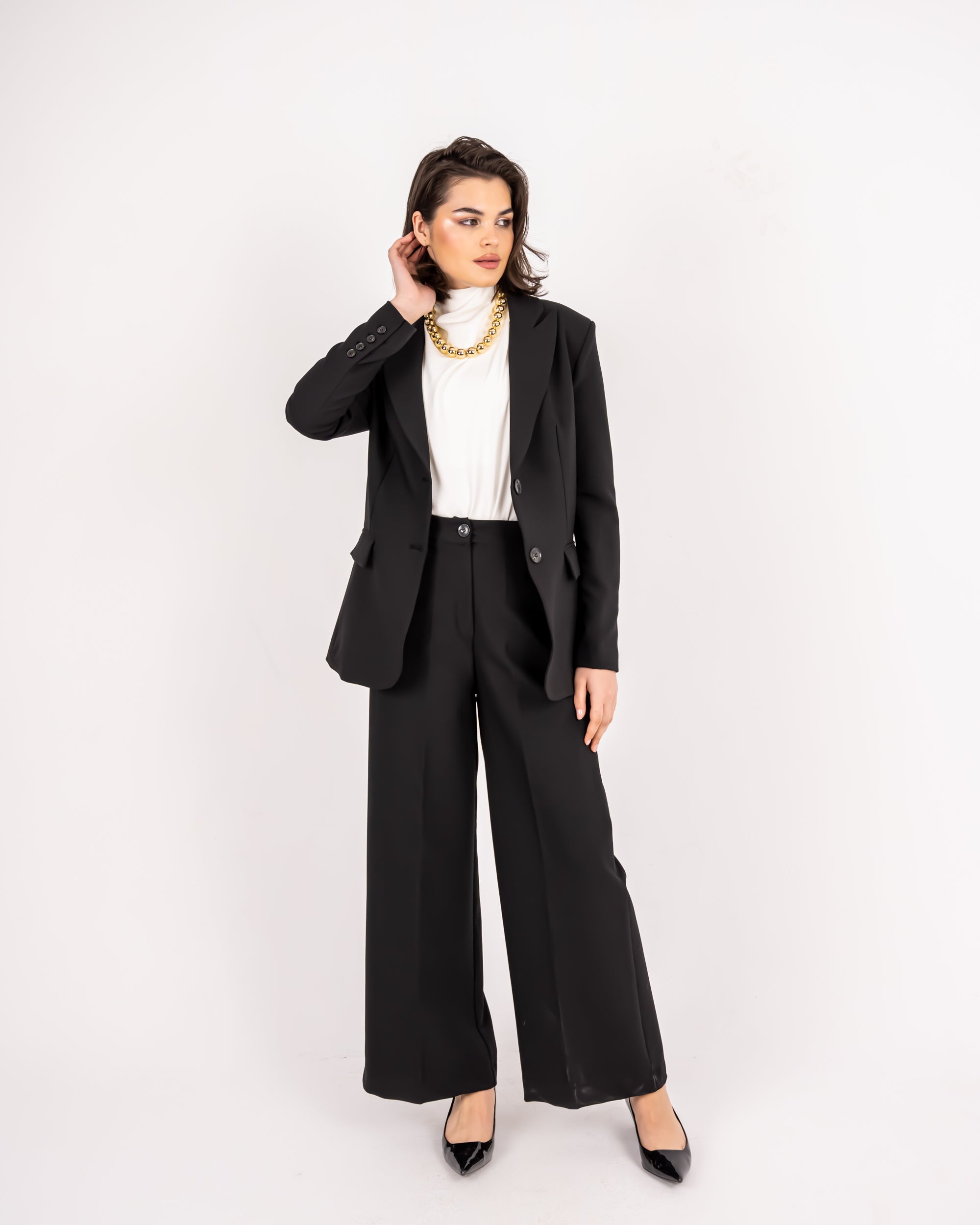 FITTED FORMAL BLAZER -BLACK