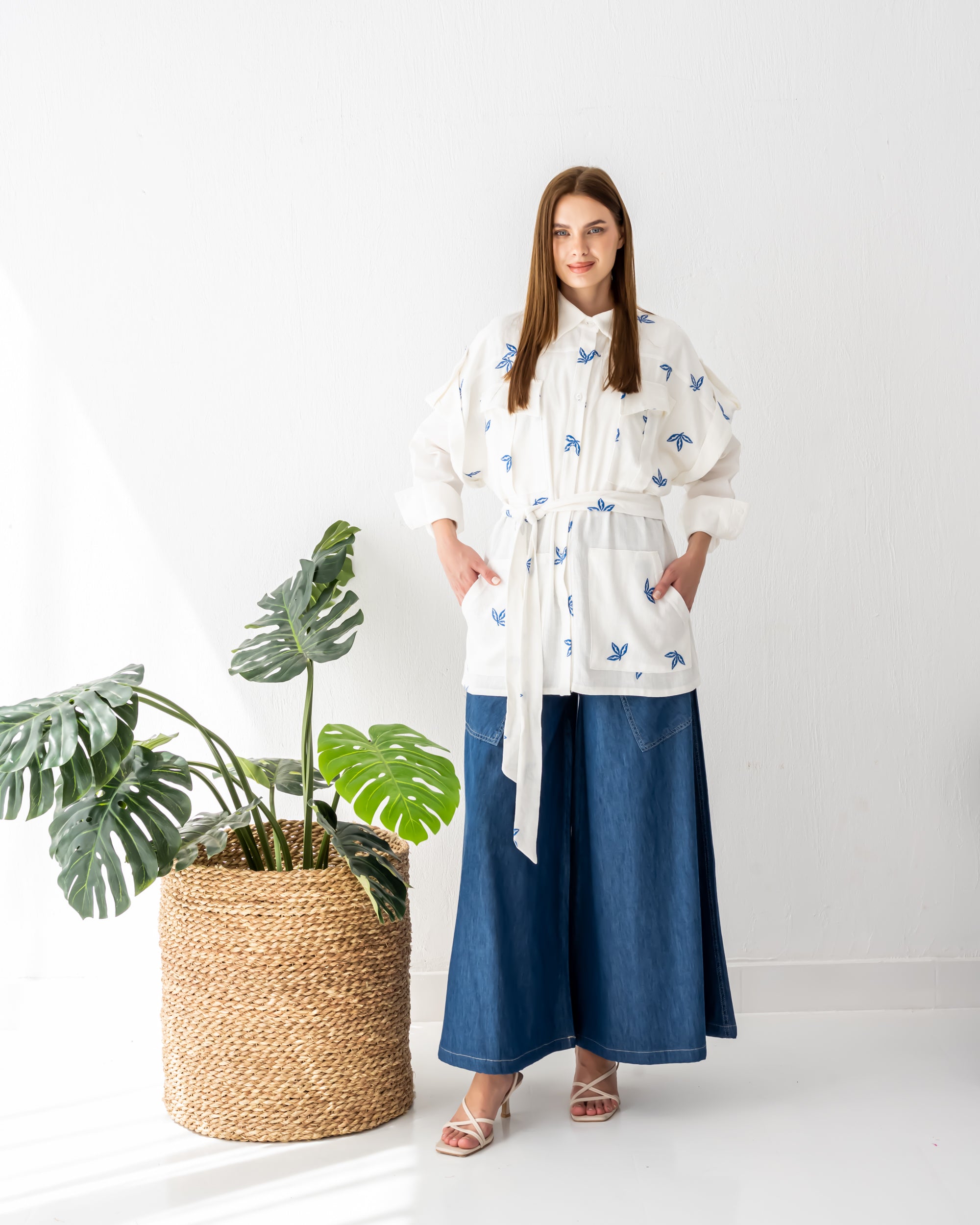 EMBROIDERED LINEN SHIRT -OFF WHITE