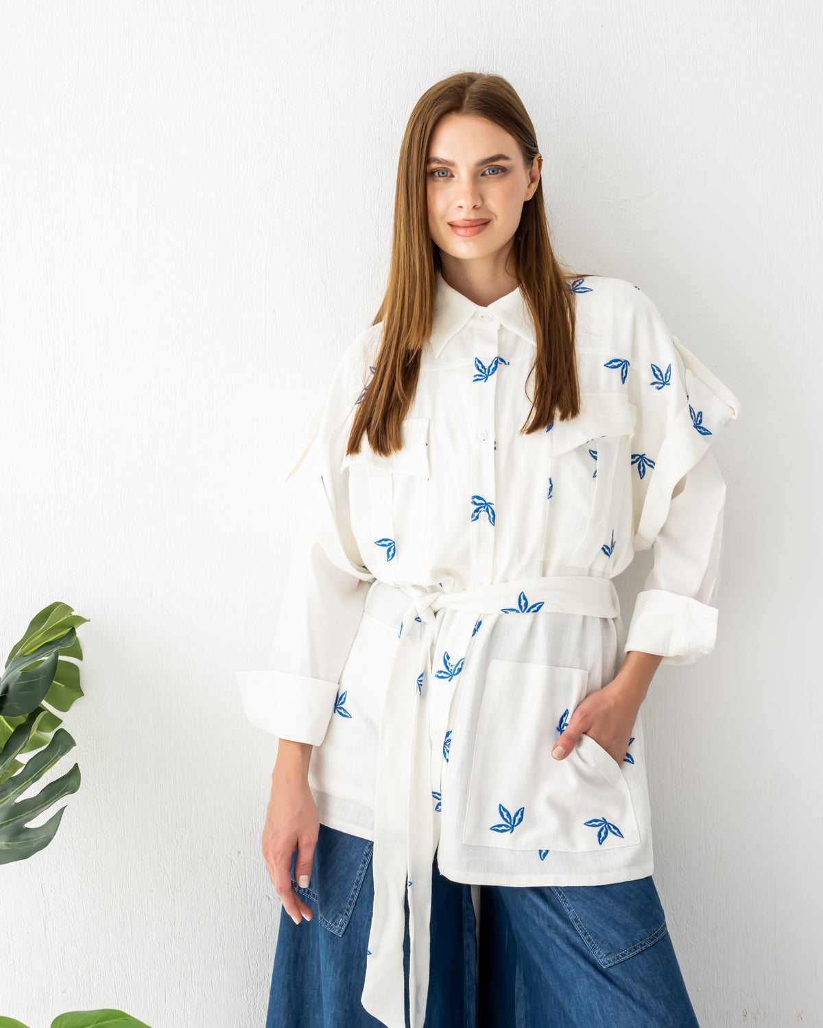 EMBROIDERED LINEN SHIRT -OFF WHITE