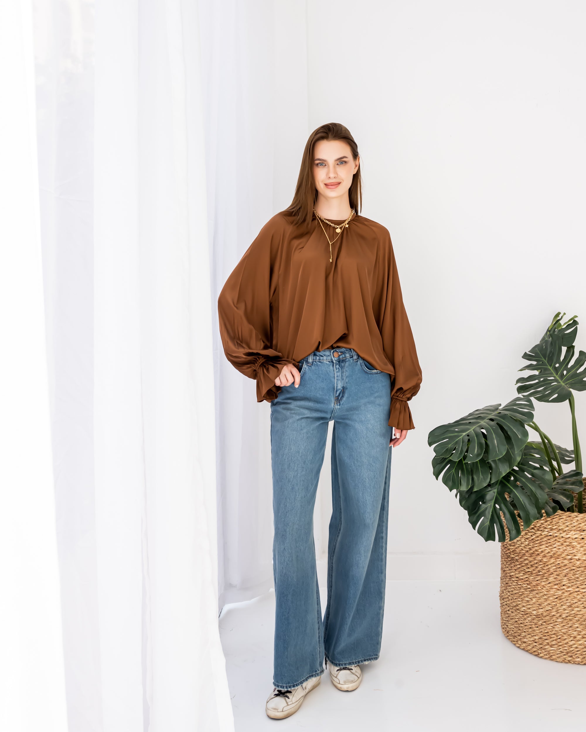 SATIN BLOUSE -BROWN