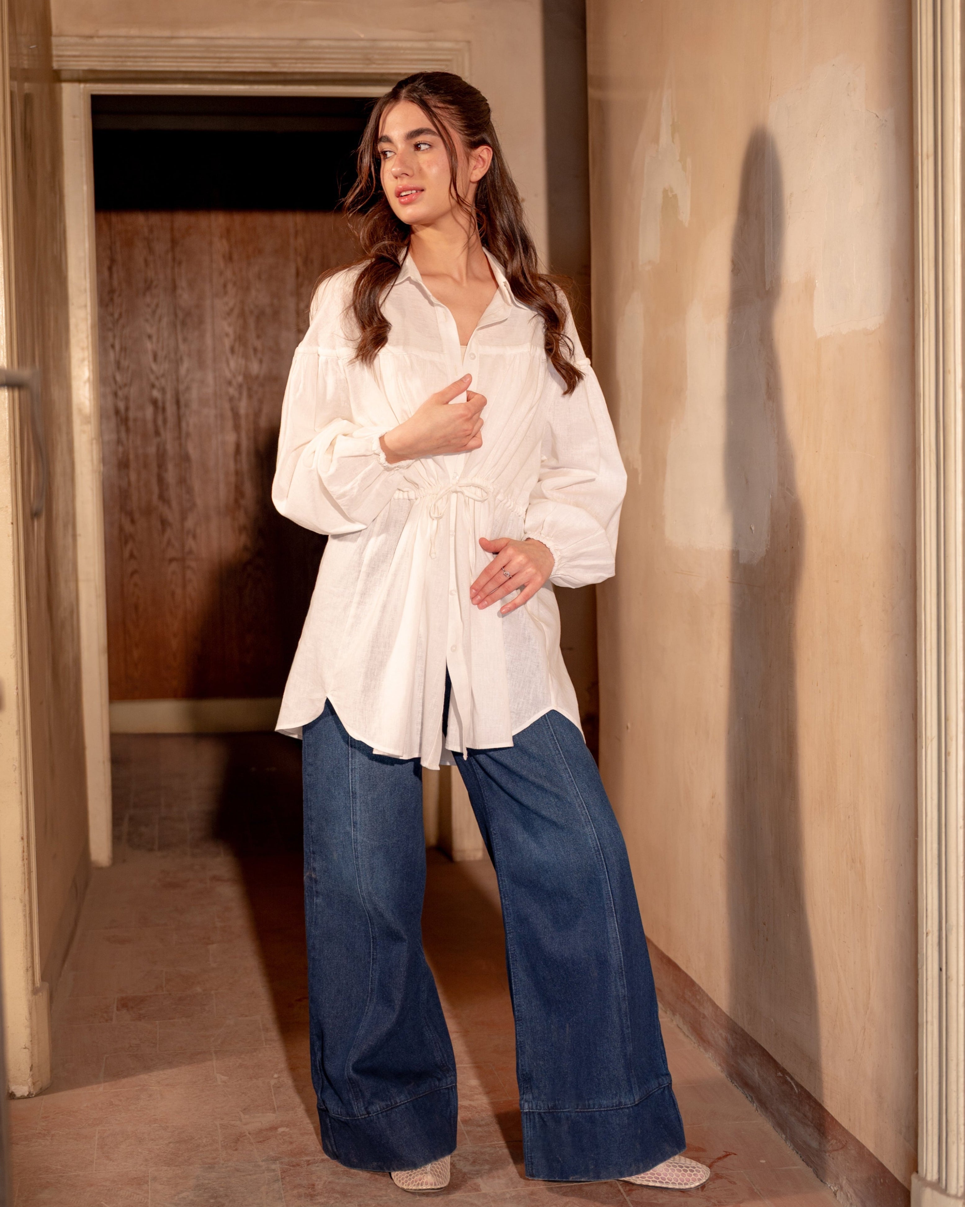 PLAIN LONG BLOUSE-WHITE
