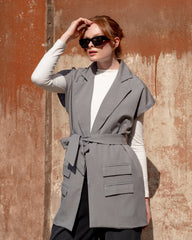 SLEEVELESS VEST -GRAY