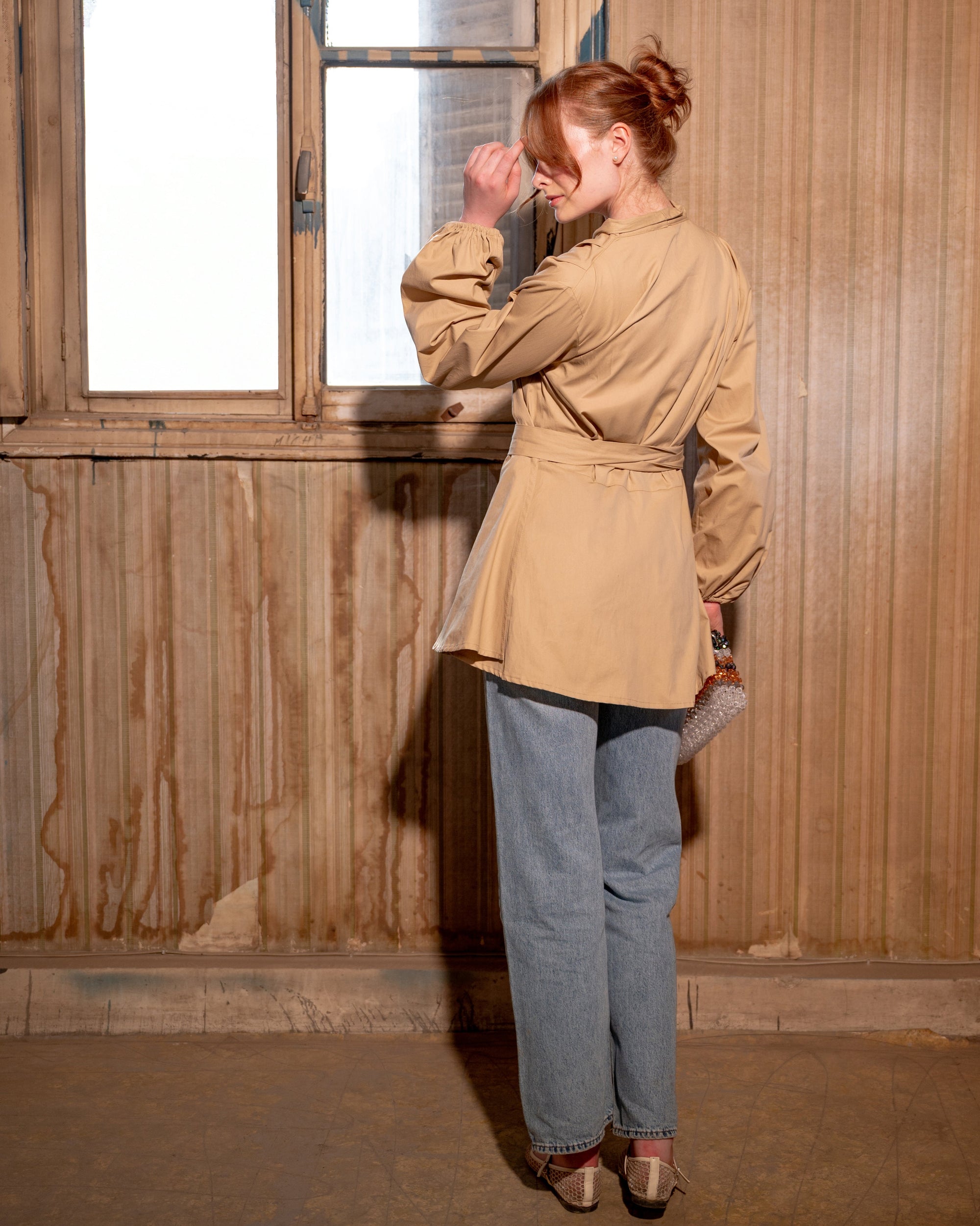 WRAPPED COTTON BLOUSE -BEIGE