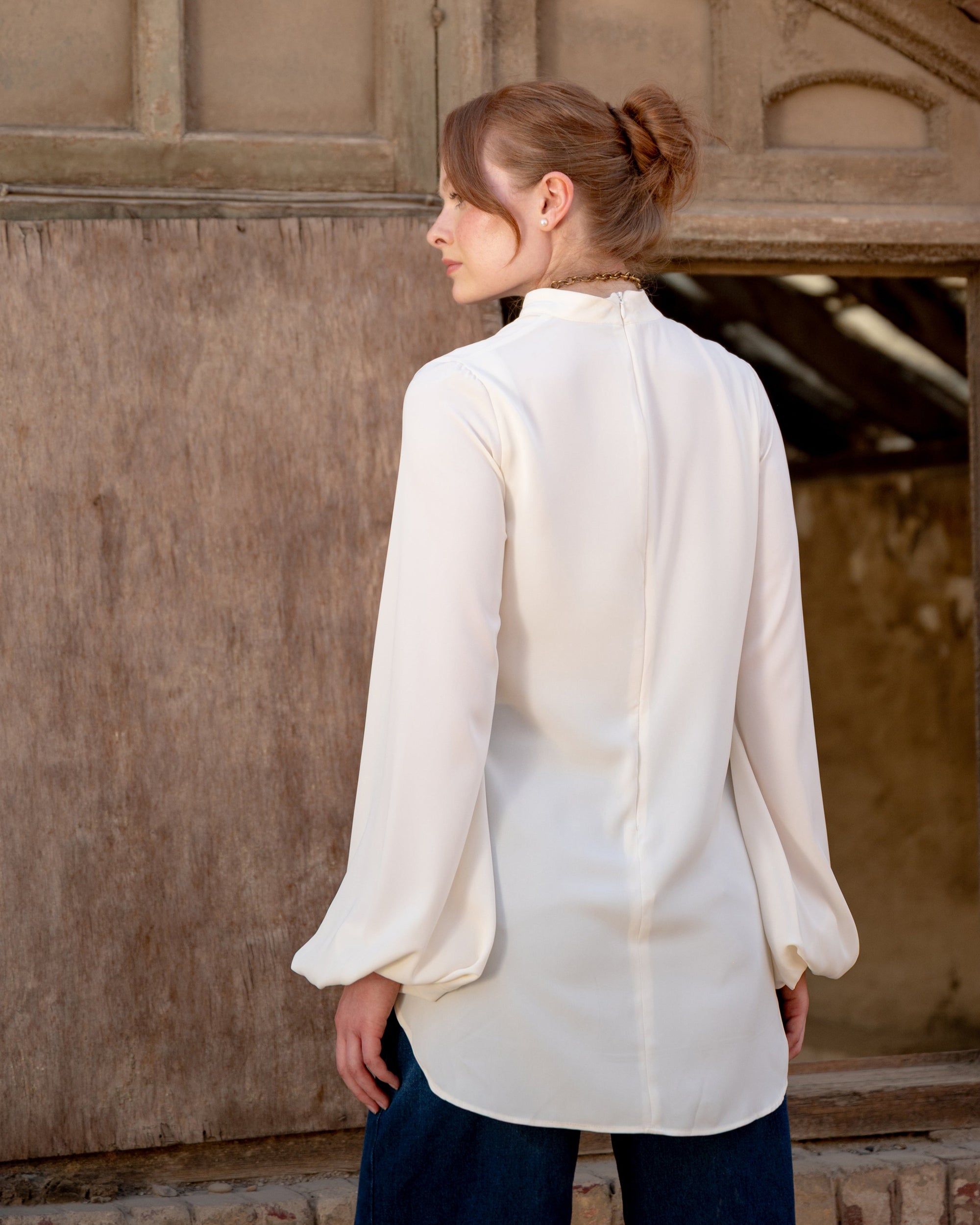 PUFFY SLEEVES BASIC BLOUSE-OFF WHITE
