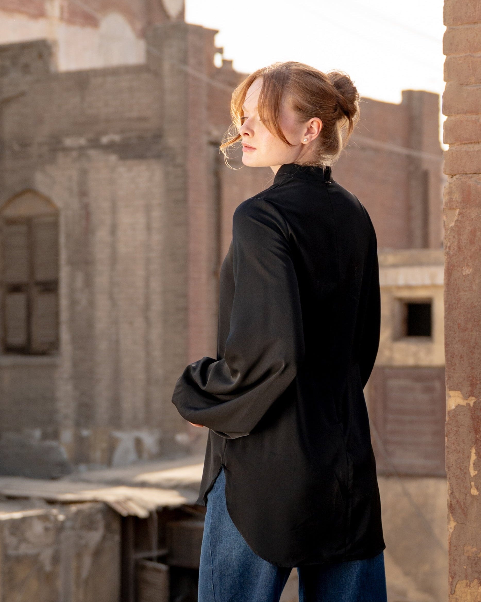 BAFFY SLEEVES BASIC BLOUSE-BLACK