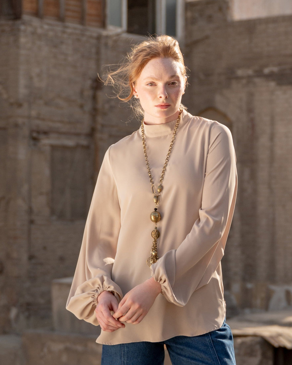 BAFFY SLEEVES BASIC BLOUSE-BEIGE