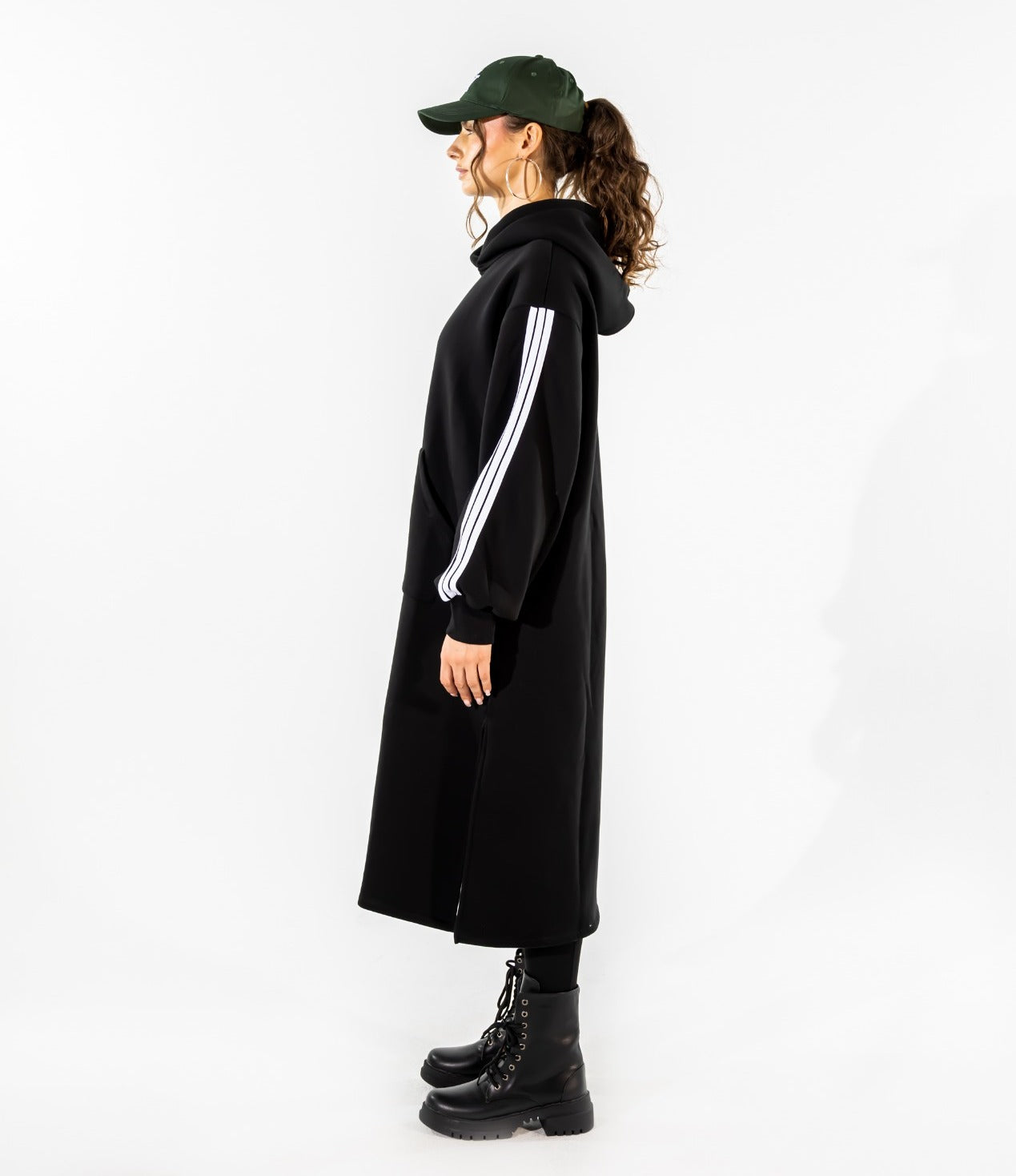 LONG STRIPPED HOODIE-BLACK