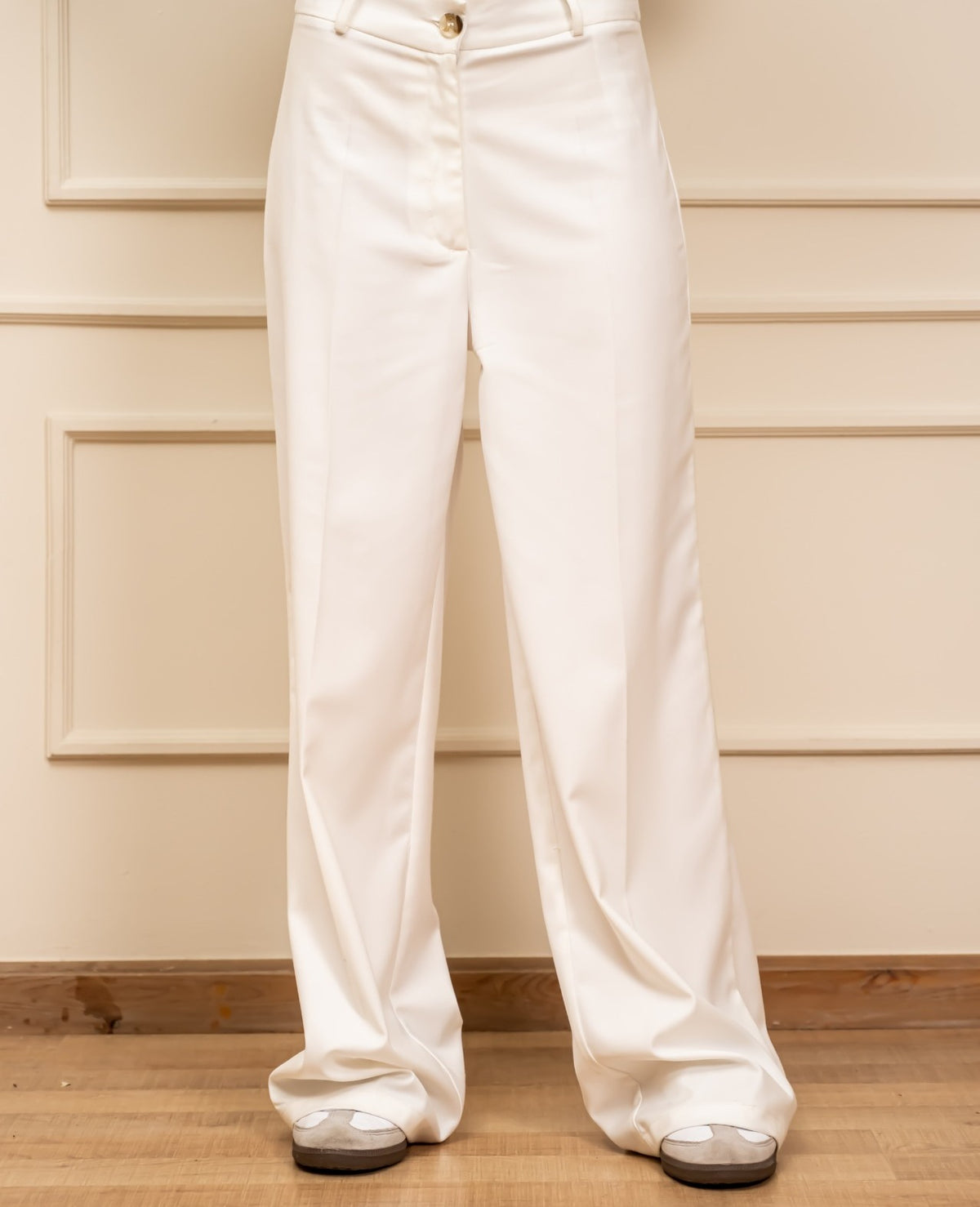 CLASSIC WIDE LEG PANTS- WHITE